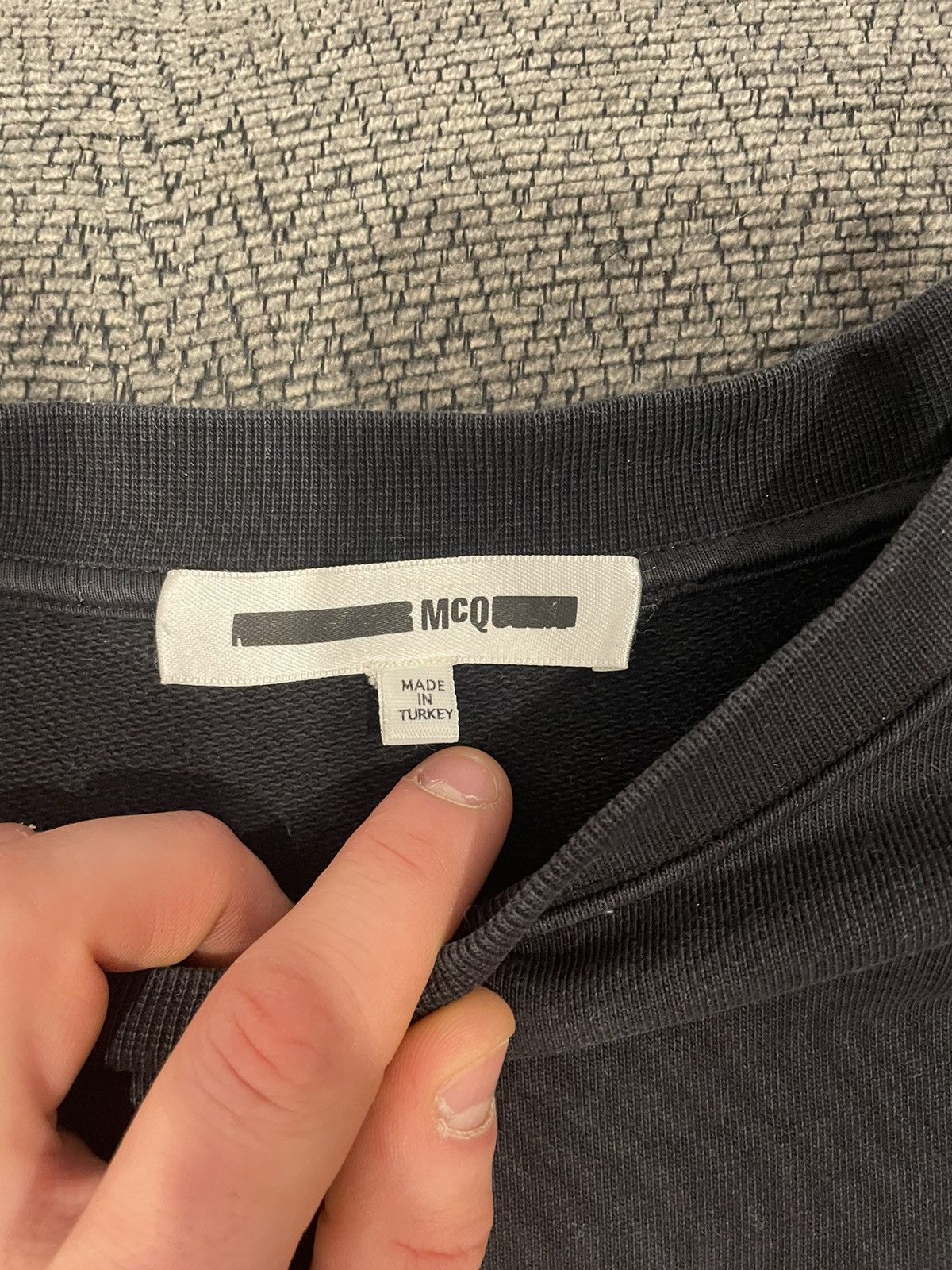 Alexander McQueen Alexander McQueen Crewneck with embroider design Size US L / EU 52-54 / 3 - 2 Thumbnail