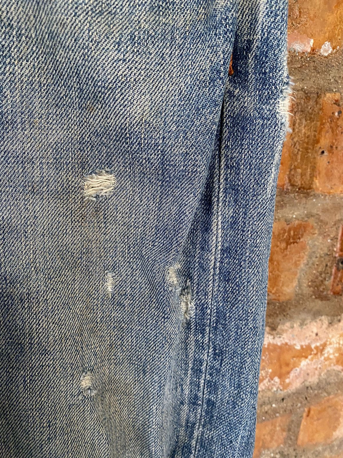 Lad Musician 2000s Nonactive Distressed Dirty Whisker selvedge denim Size US 31 - 10 Thumbnail