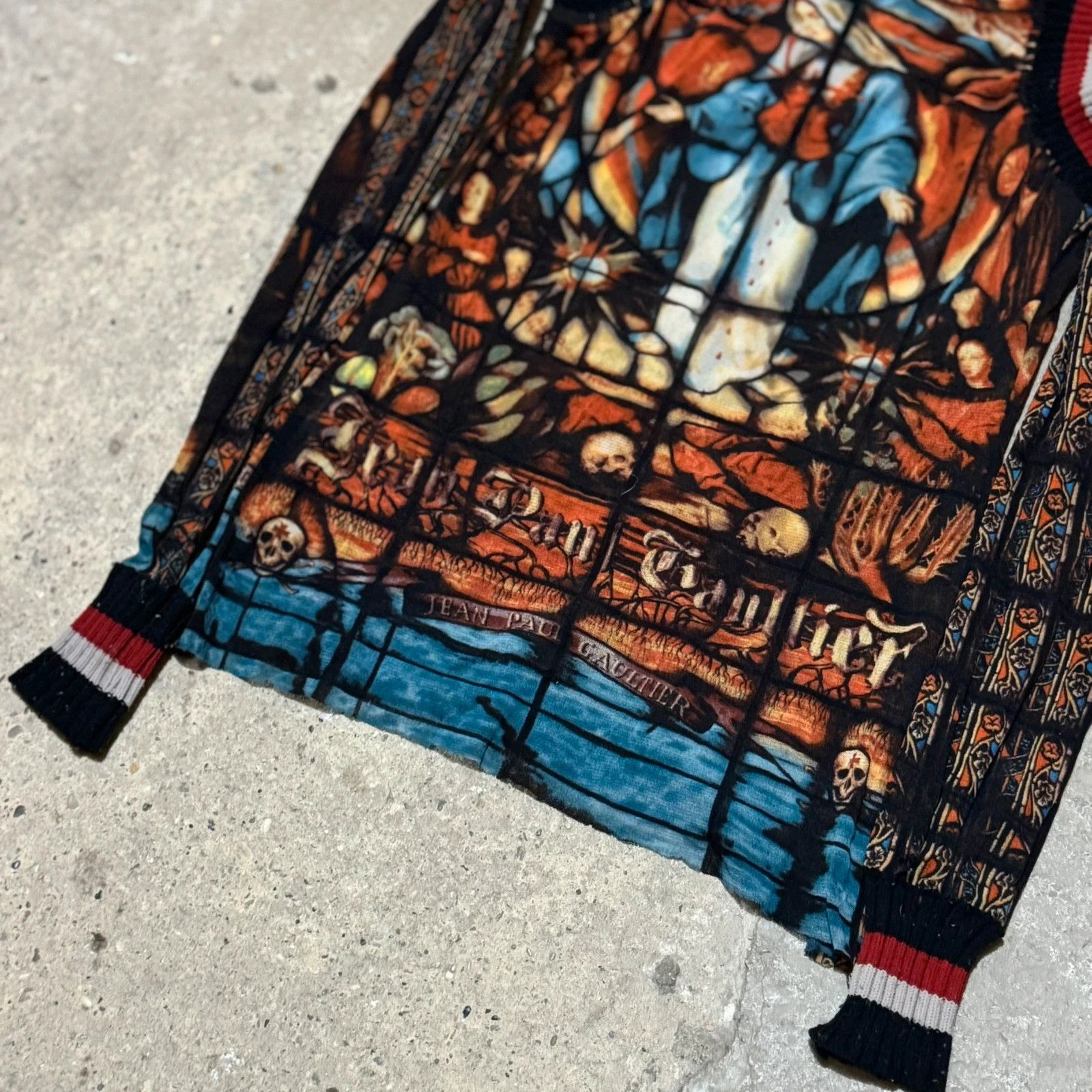 Jean Paul Gaultier F/W 1998 Jean Paul Gaultier cathedral Virgin Mary mesh top Size US S / EU 44-46 / 1 - 7 Thumbnail