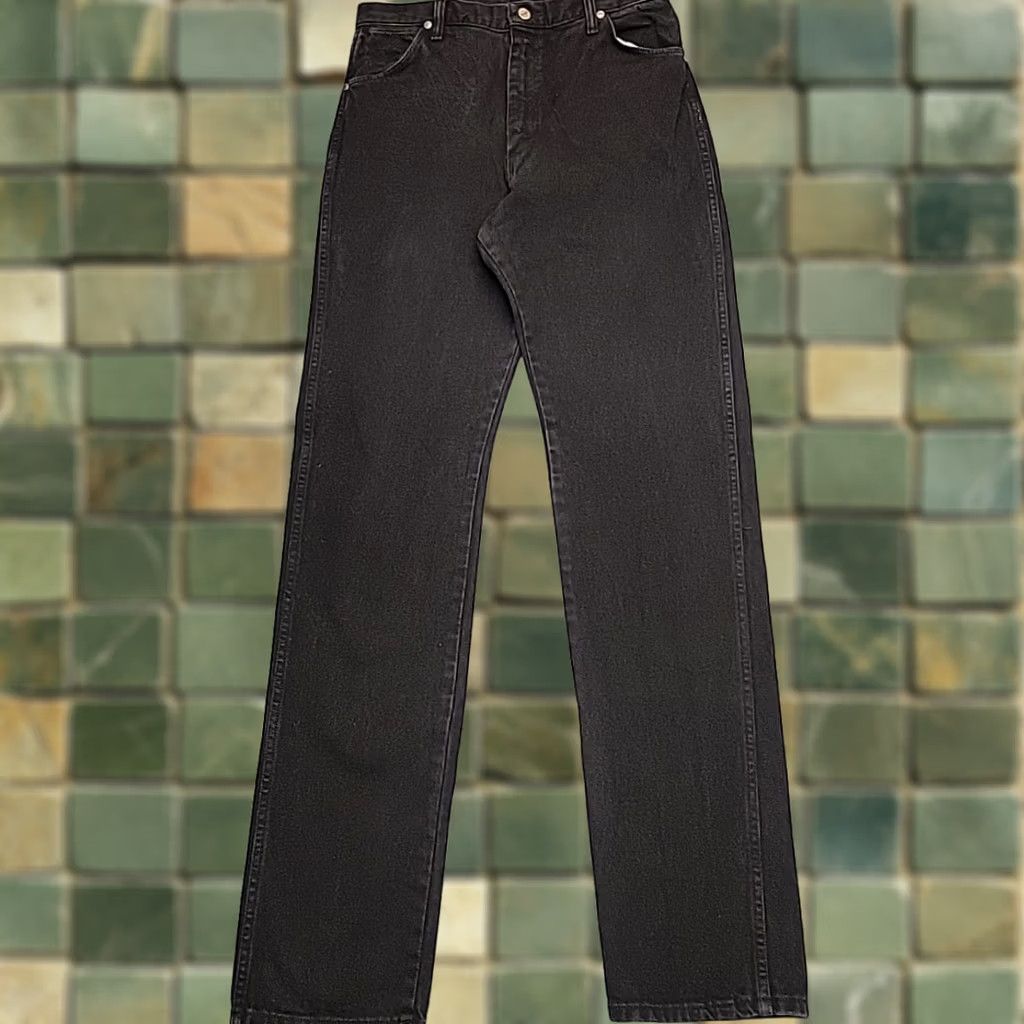 Wrangler VTG Wrangler Jeans Women 15x36 Tall Black High Rise USA 90s Made in USA Stacked Jeans Women 15 5-Pocket USA Western Vintage Mens, Womens, Girls Size 36" / US 14 / IT 50 - 1 Thumbnail