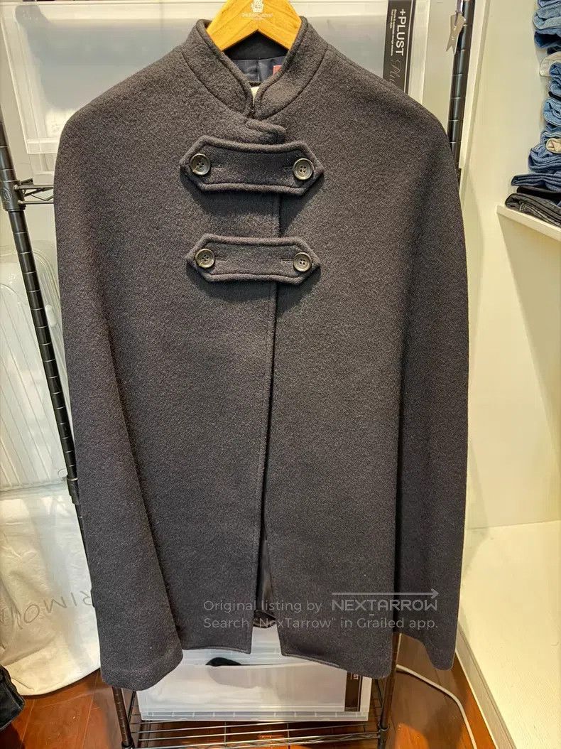 Comme des Garcons Comme des Garcons Cape Size S / US 4 / IT 40 - 1 Thumbnail