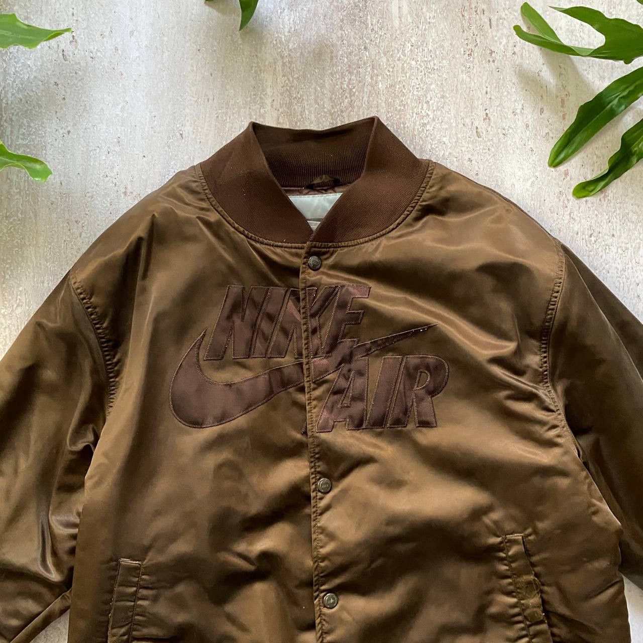 Nike VINTAGE Y2K NIKE AIR BIG LOGO NYLON BROWN BOMBER JACKET 154 Size US L / EU 52-54 / 3 - 2 Thumbnail