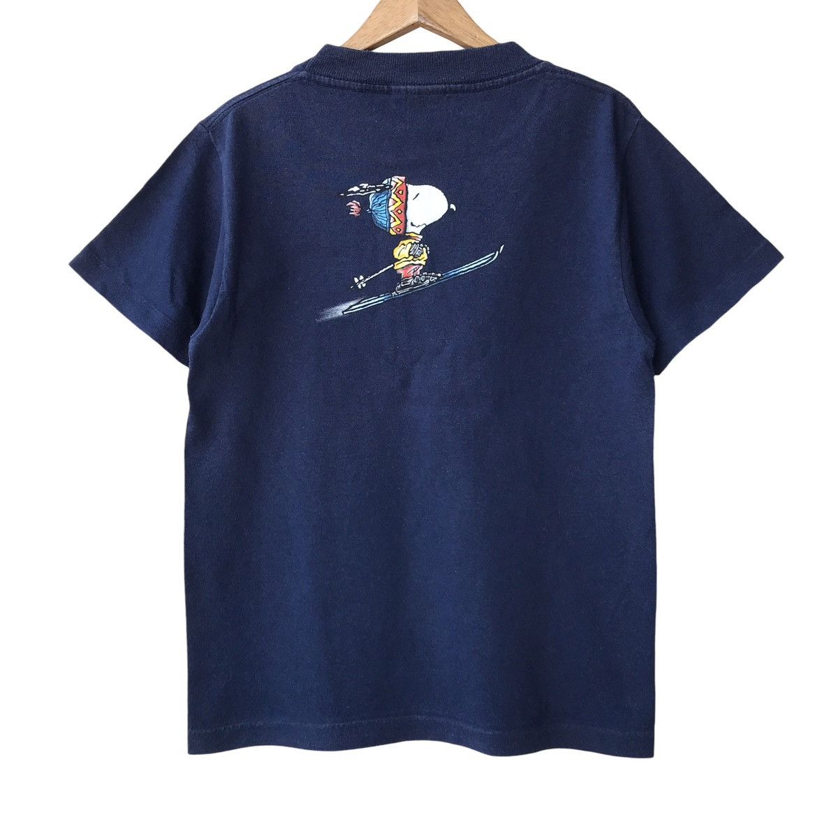 Changes × Peanuts × Vintage Snoopy Peanuts Skiing Vintage 1990s Changes Unisex Kids Tee Size US M / EU 48-50 / 2 - 2 Thumbnail