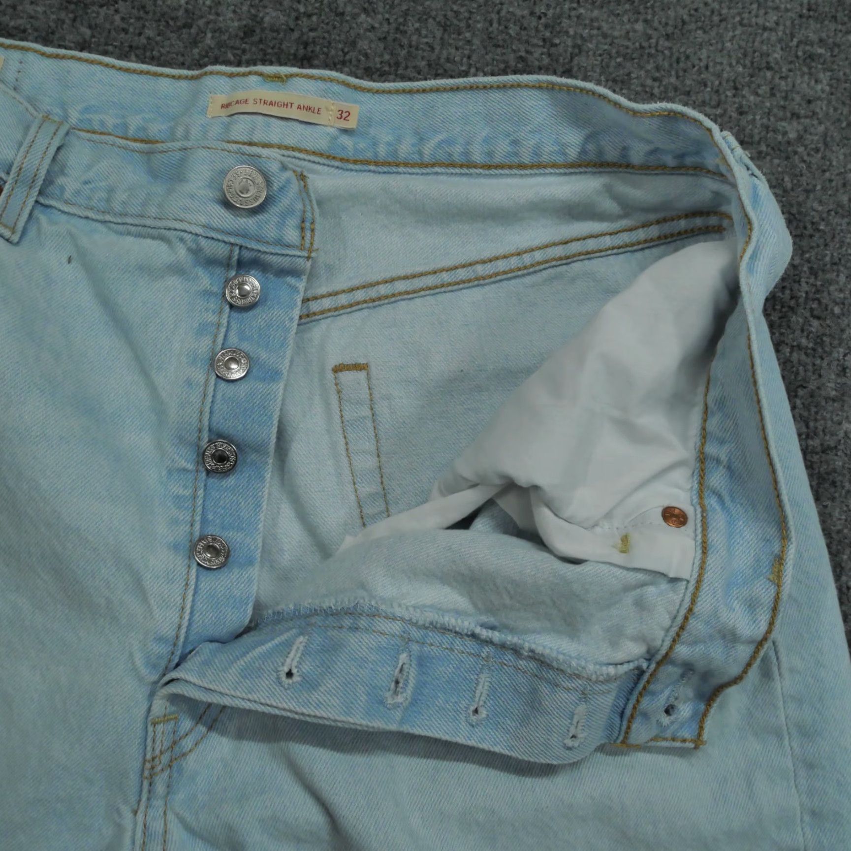 Levi's VINTAGE Levi's Jeans Women 32x27 Blue Distressed High Rise Relaxed Straight 5-Pocket Denim Pants Ladies Girls Mens Size 24" / US 00 / IT 34 - 5 Thumbnail