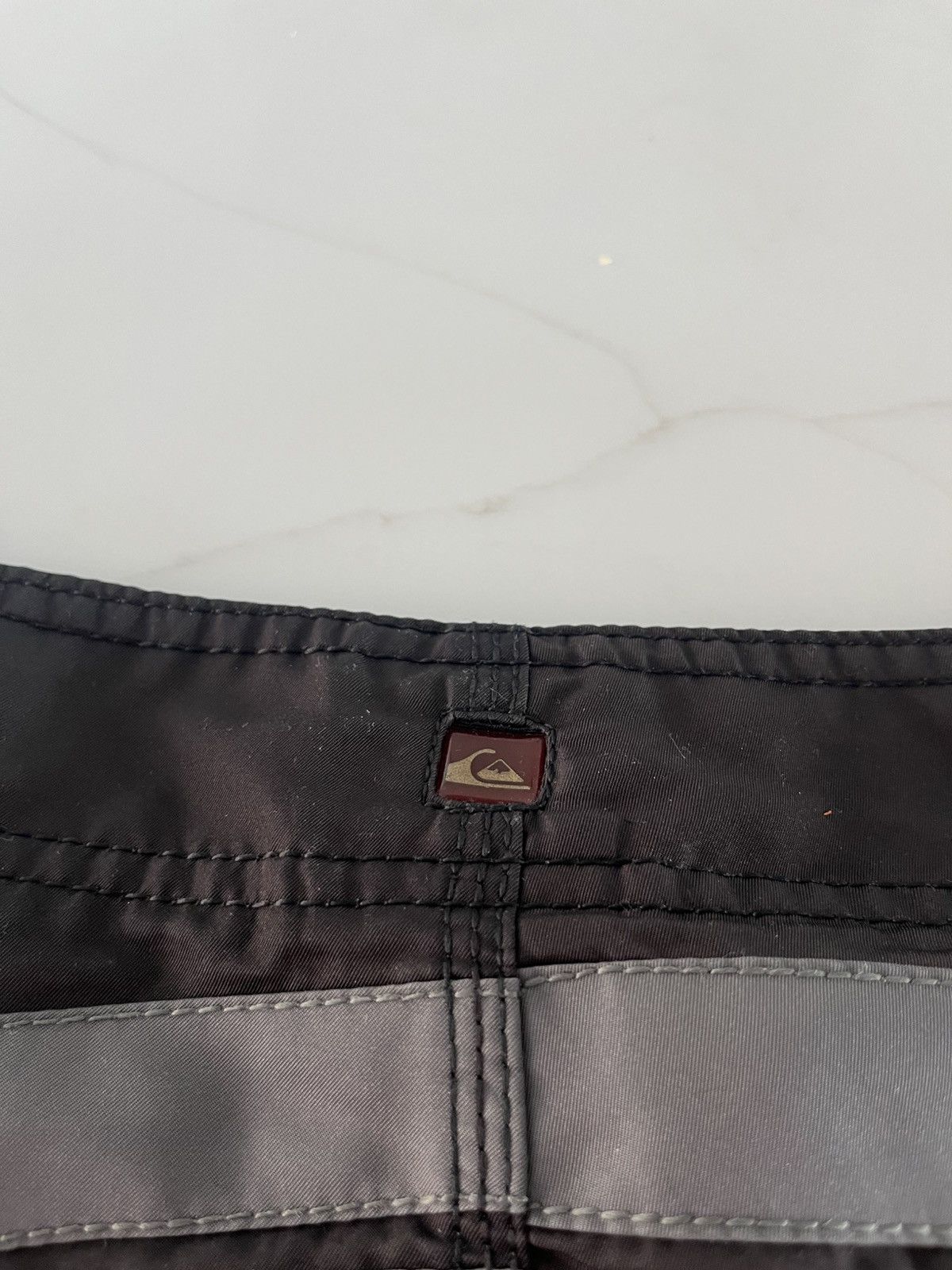 Quiksilver Quicksilver Boardshorts Size US 36 / EU 52 - 9 Thumbnail