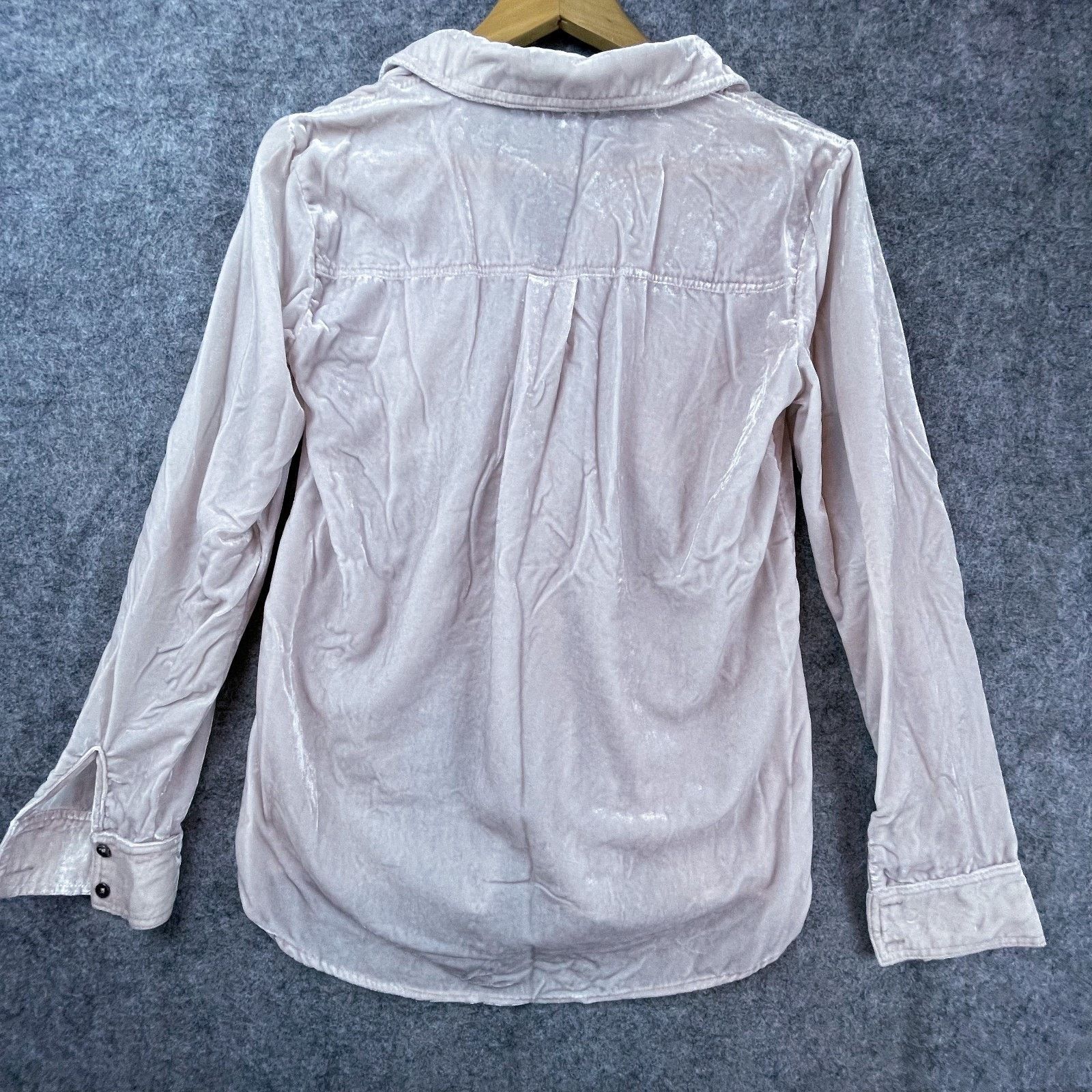 Splendid Splendid Velvet Shirt Womens Small Pink Fairy Preppy Country Size S / US 4 / IT 40 - 2 Thumbnail