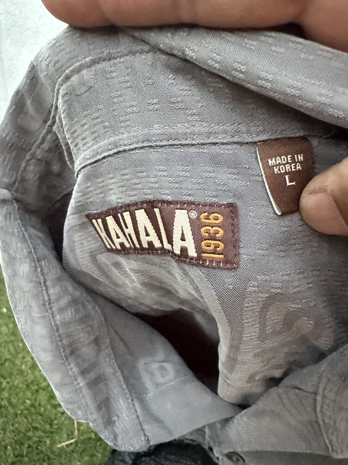 Other PreOwned Kahala Hawaiian Print Gray Men's Large Full Button Size US L / EU 52-54 / 3 - 4 Thumbnail
