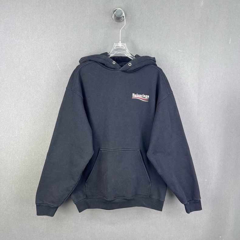 Balenciaga Balenciaga Coke wavy flower embroidery hooded washing to m Size US S / EU 44-46 / 1 - 1 Thumbnail