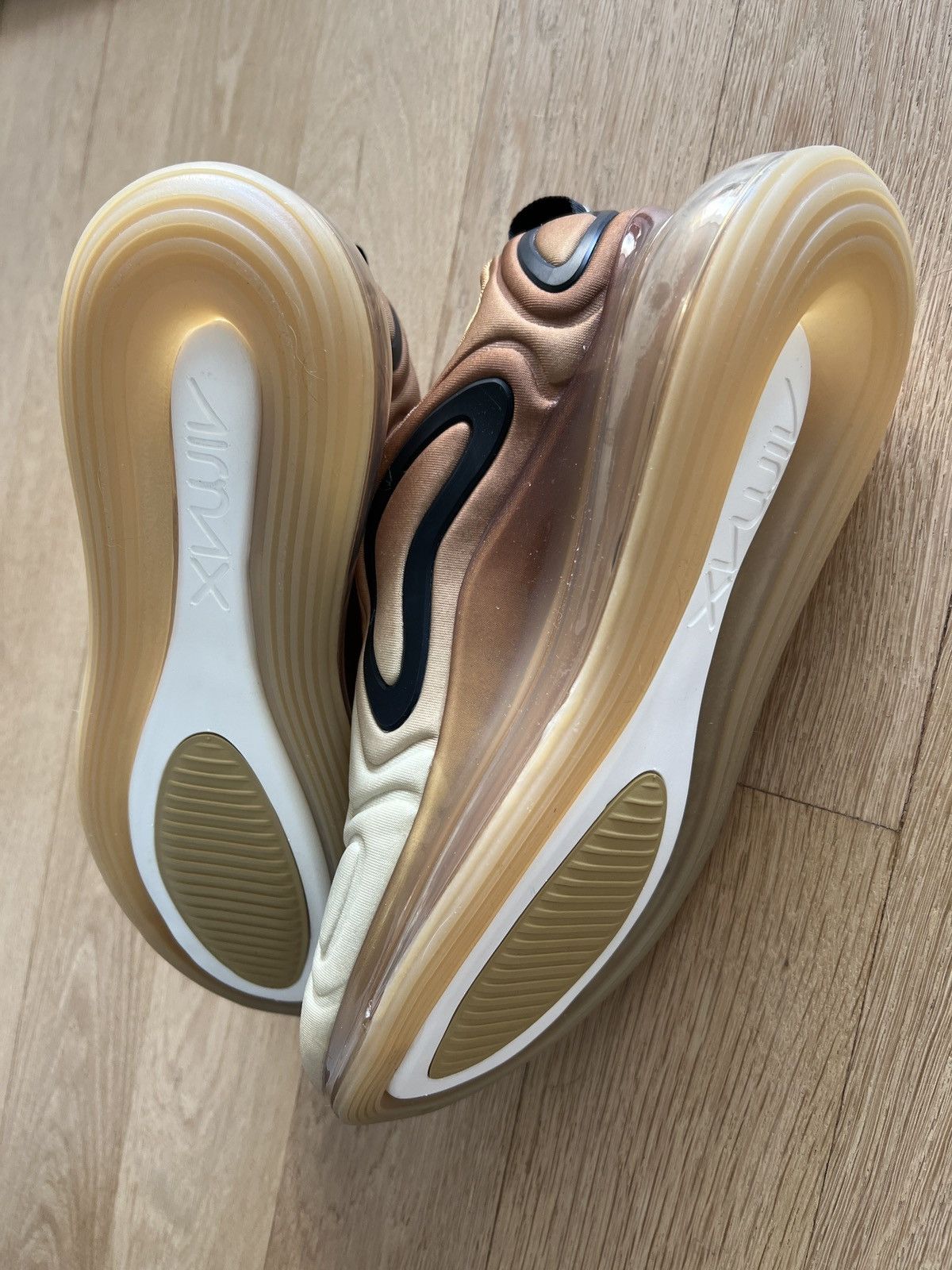 Nike Nike Air Max 720 Desert Size US 8 / EU 41 - 4 Thumbnail