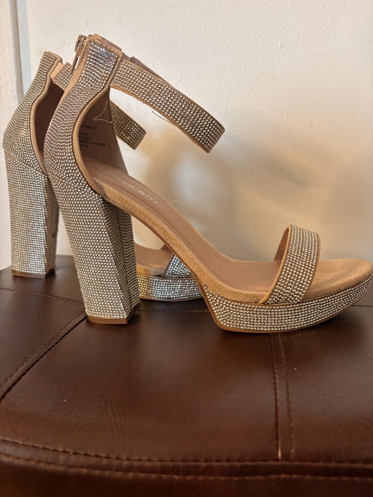 Other Madden Girl rhinestone sandals Size US 10 / IT 40 - 4 Thumbnail