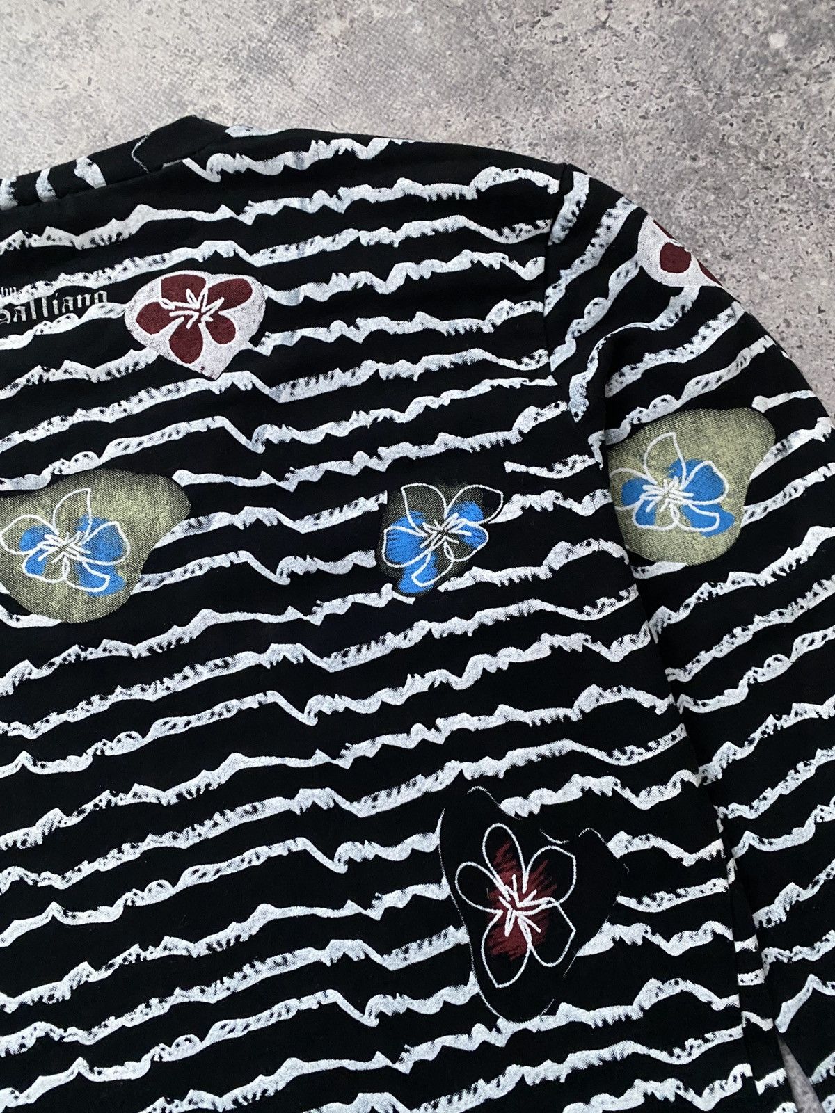 John Galliano John Galliano Flower All Over Print Long Sleeve Floral Shirt Size XL / US 12-14 / IT 48-50 - 16 Thumbnail