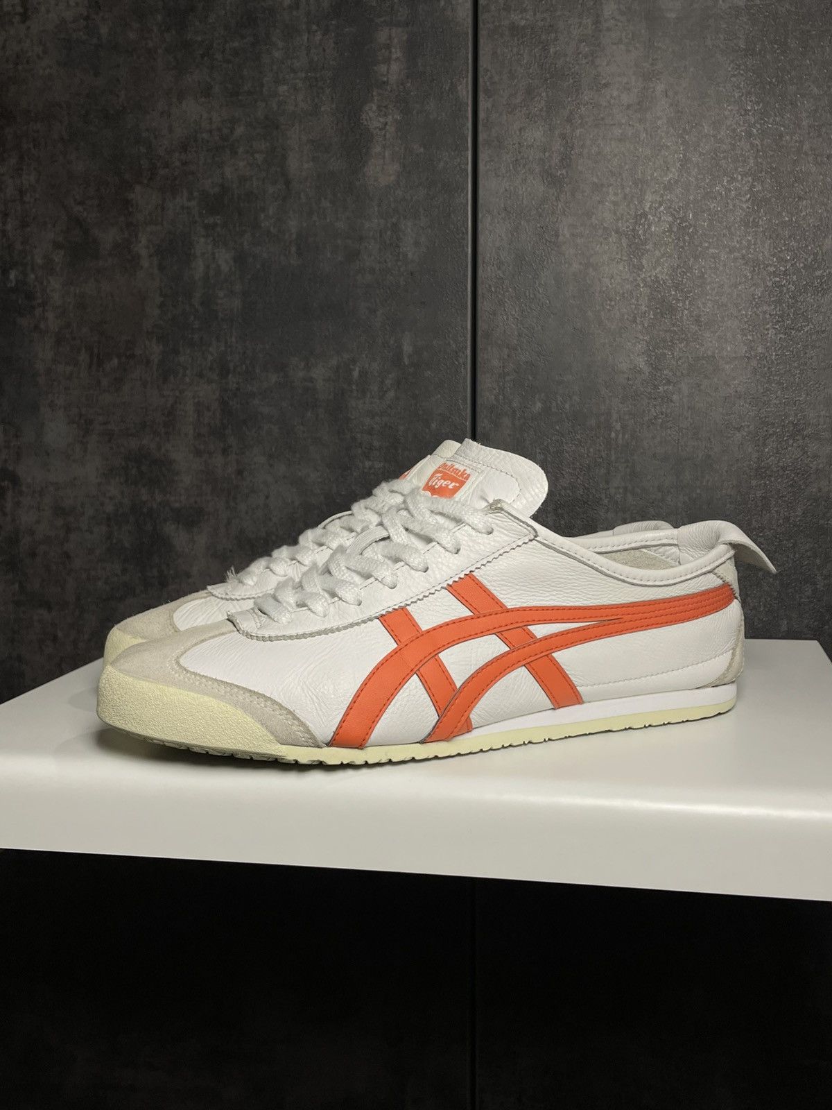 Asics x Temptation Vacation