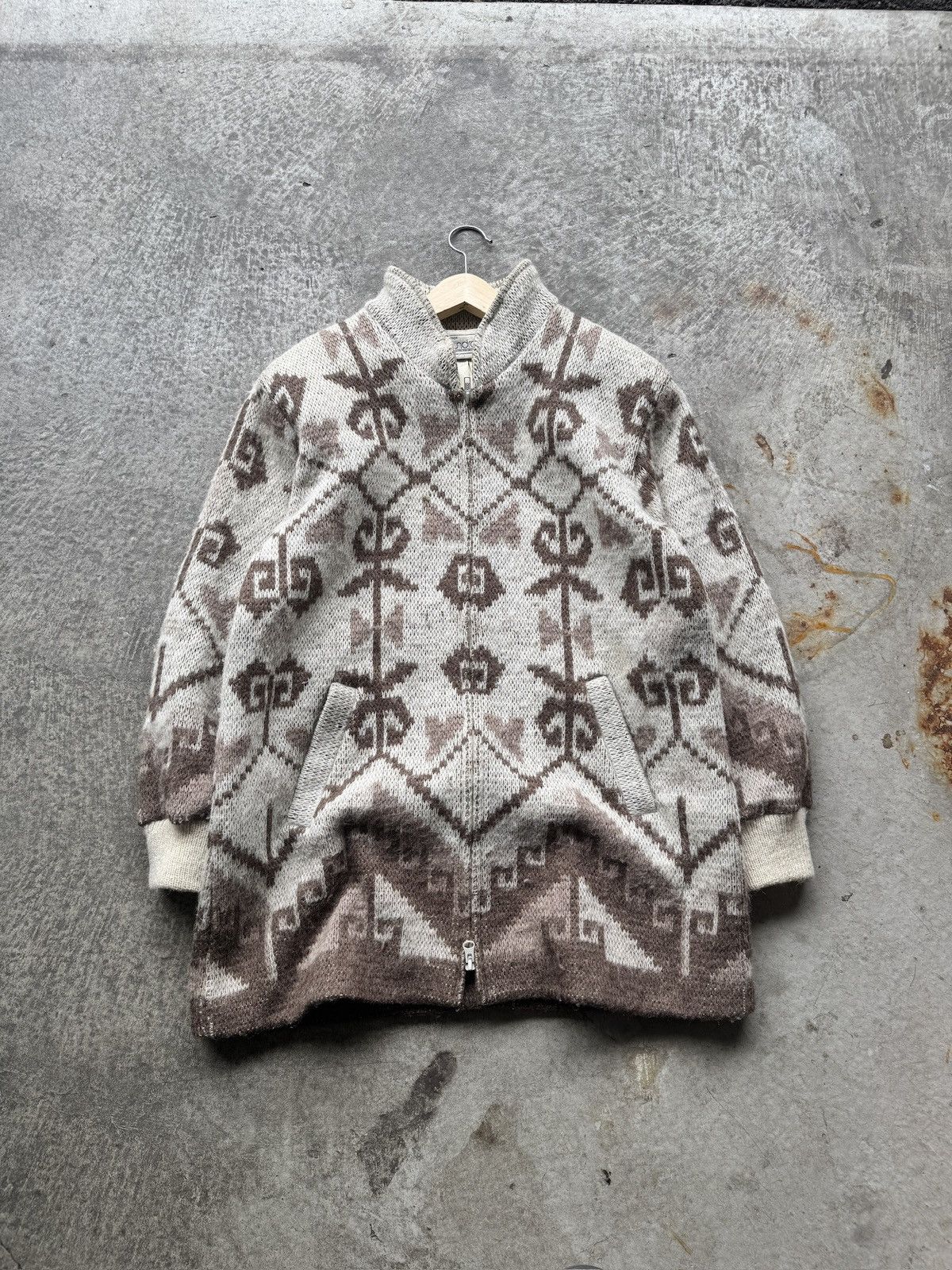 Vintage Y2K coogi style brand tundra zip up knit jacket