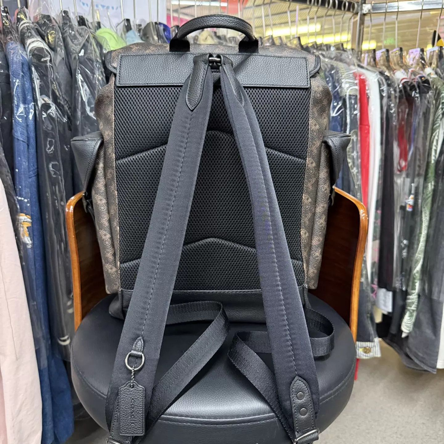 Coach Coach Hitch31 Monogram Large Backpack Like New Size ONE SIZE - 3 Thumbnail