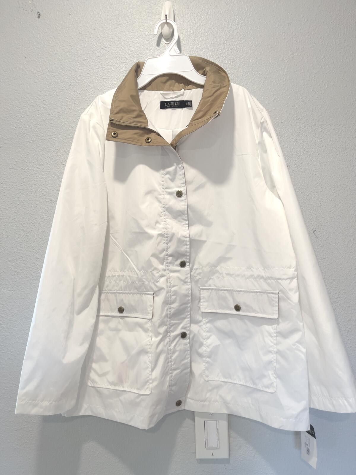 Lauren Ralph Lauren Lauren Ralph Lauren White and Tan Lightweight Jacket Size 6 Size M / US 6-8 / IT 42-44 - 1 Thumbnail