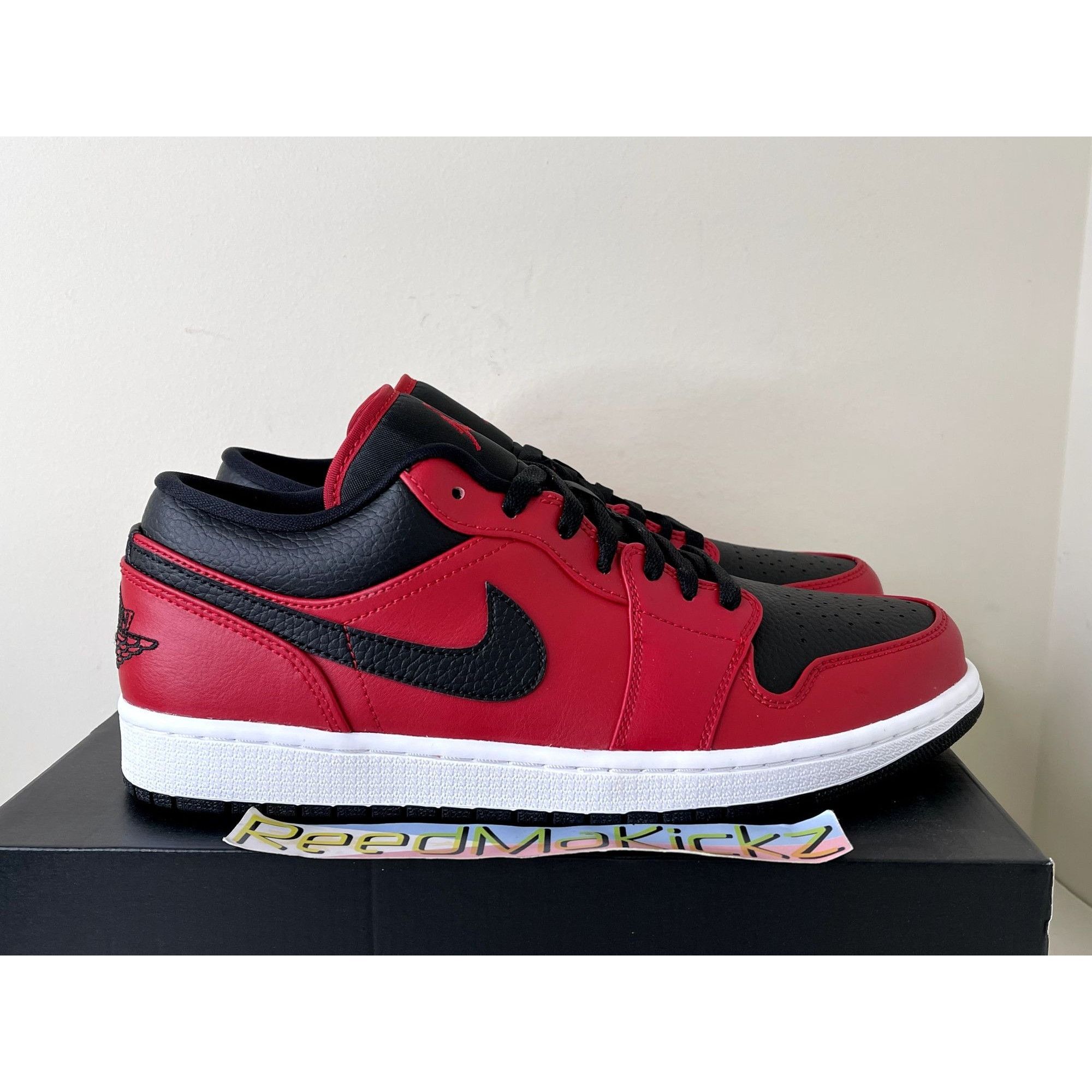 Jordan Brand Jordan 1 Low Reverse Bred Pebbled Swoosh Mens 8us Size US 8 / EU 41 - 4 Thumbnail