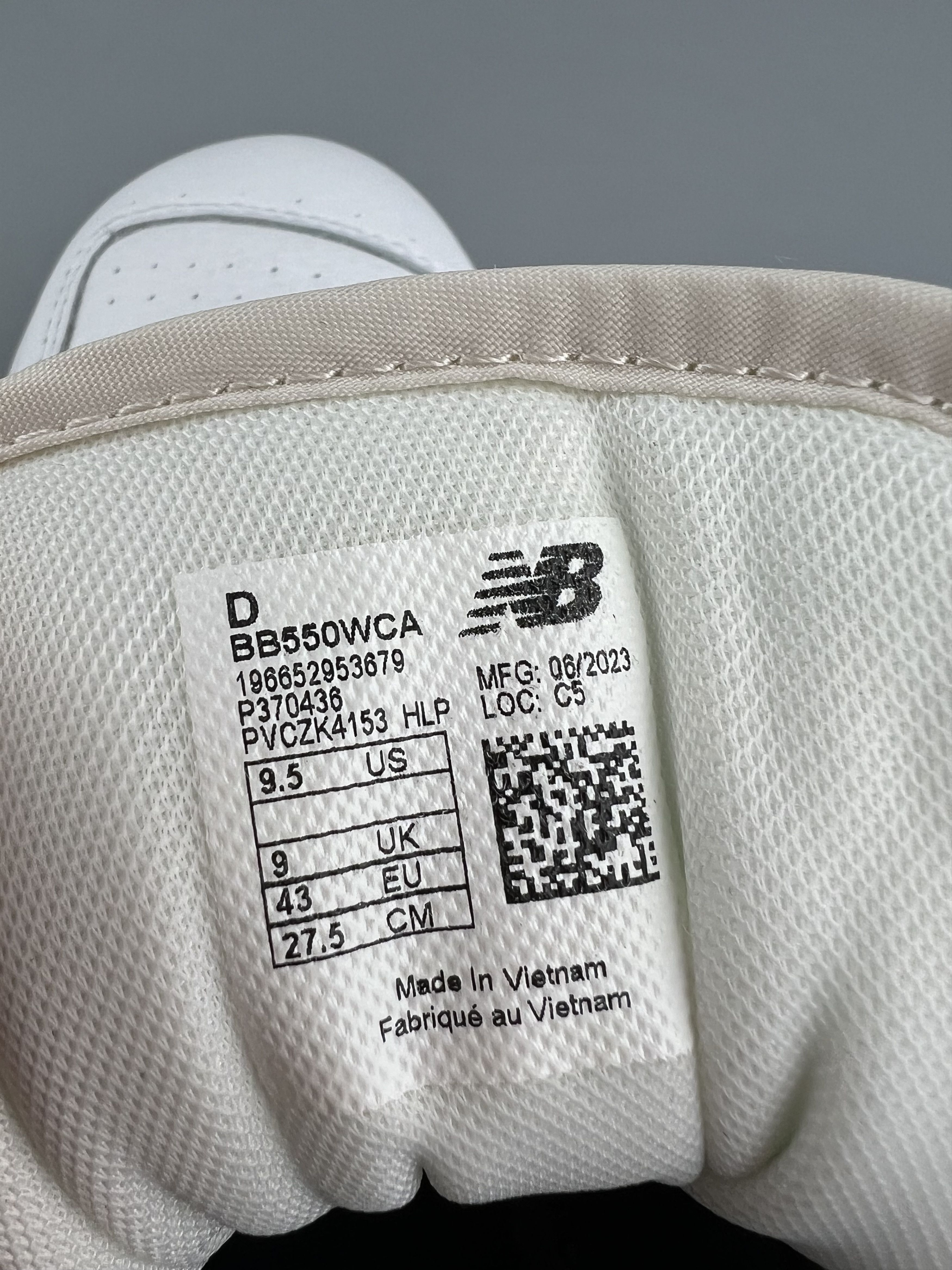New Balance New Balance 550 Men's Leather Sneakers US9.5 Size US 9.5 / EU 42-43 - 8 Thumbnail