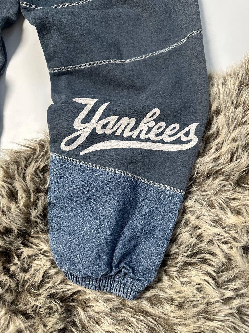 🔥90’s Baggy Sweatpants New York Yankees Faded