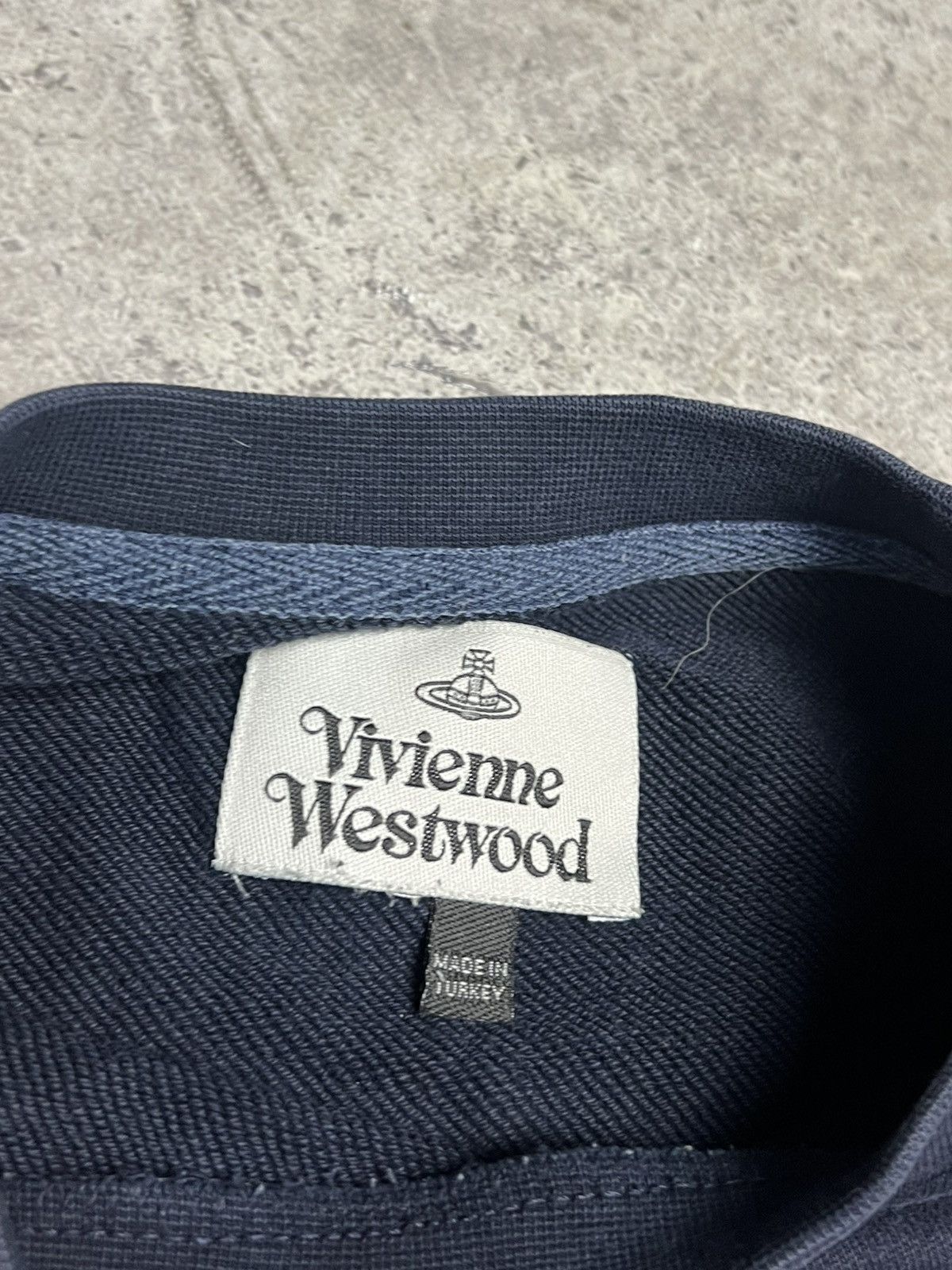 Vivienne Westwood Vintage Vivienne Westwood Sweatshirt Orb Logo Basic Pullover Size US S / EU 44-46 / 1 - 5 Thumbnail