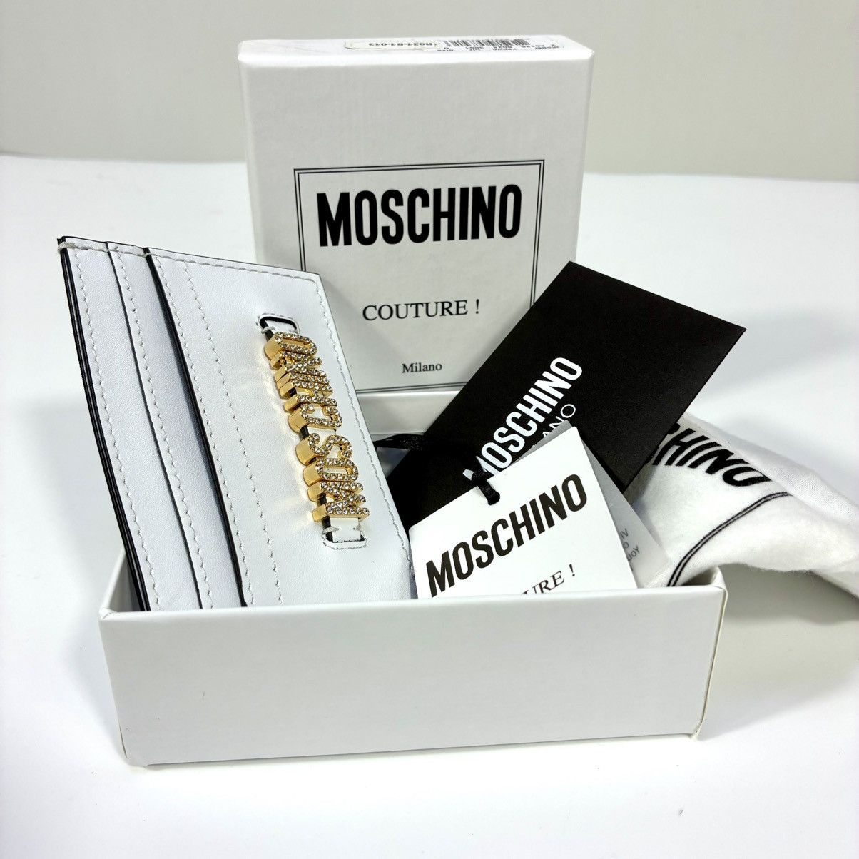 Moschino Moschino Couture Logo Card Case Fantasy Print White NWT Glam Size ONE SIZE - 7 Thumbnail