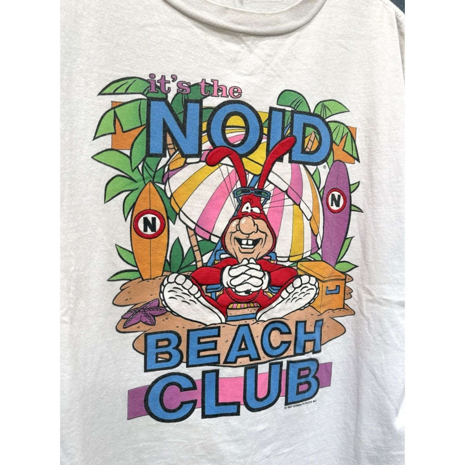 Anvil VINTAGE 80s Dominos Pizza Noid Beach Club White Tee Shirt XL Mens T-Shirt White 80s Men Size US XL / EU 56 / 4 - 4 Thumbnail