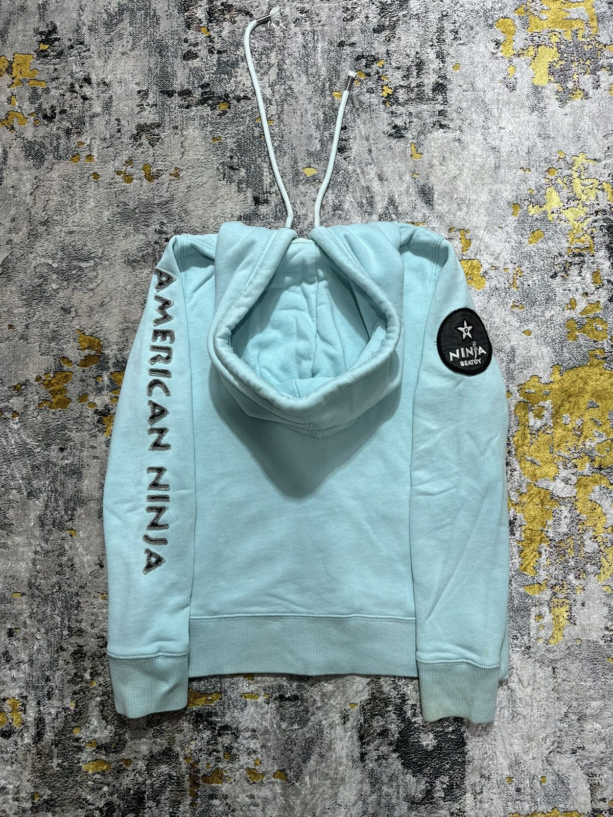 20471120 × Beauty Beast × Japanese Brand DISTRESSED EMBROIDERY AMERICAN NINJA ASSASIN ZIP HOODIE Size US M / EU 48-50 / 2 - 8 Thumbnail