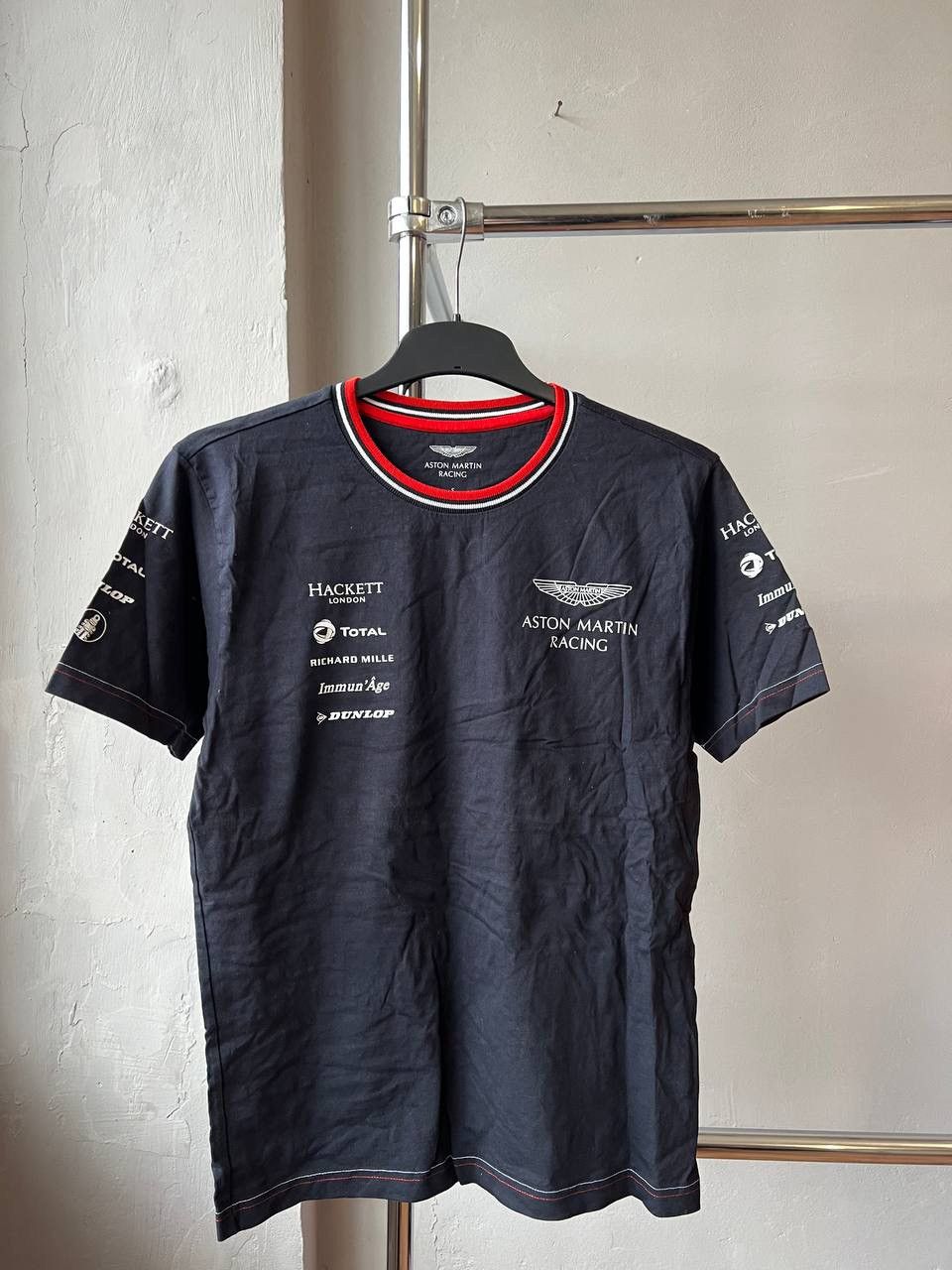 Hackett ASTON MARTIN HACKETT LONDON RACING TEAM BLACK MEN T SHIRT S Size US S / EU 44-46 / 1 - 2 Thumbnail