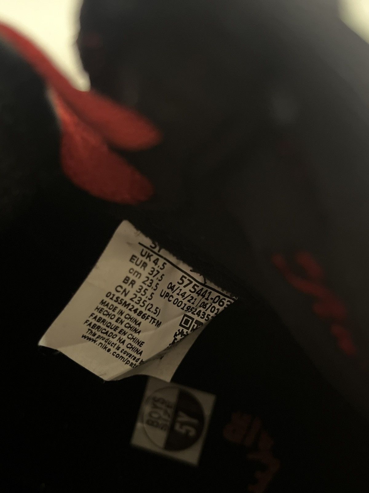 Jordan Brand × Nike Patent Bred Jordan1s Size US 5 / IT 35 - 7 Thumbnail