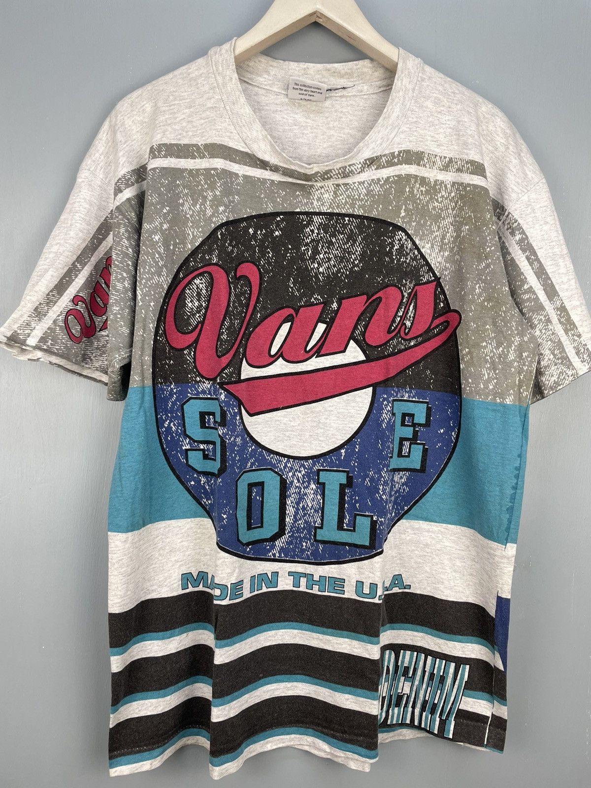 Vans Vintage 90s Vans of the walls AOP t shirt Size US L / EU 52-54 / 3 - 3 Thumbnail
