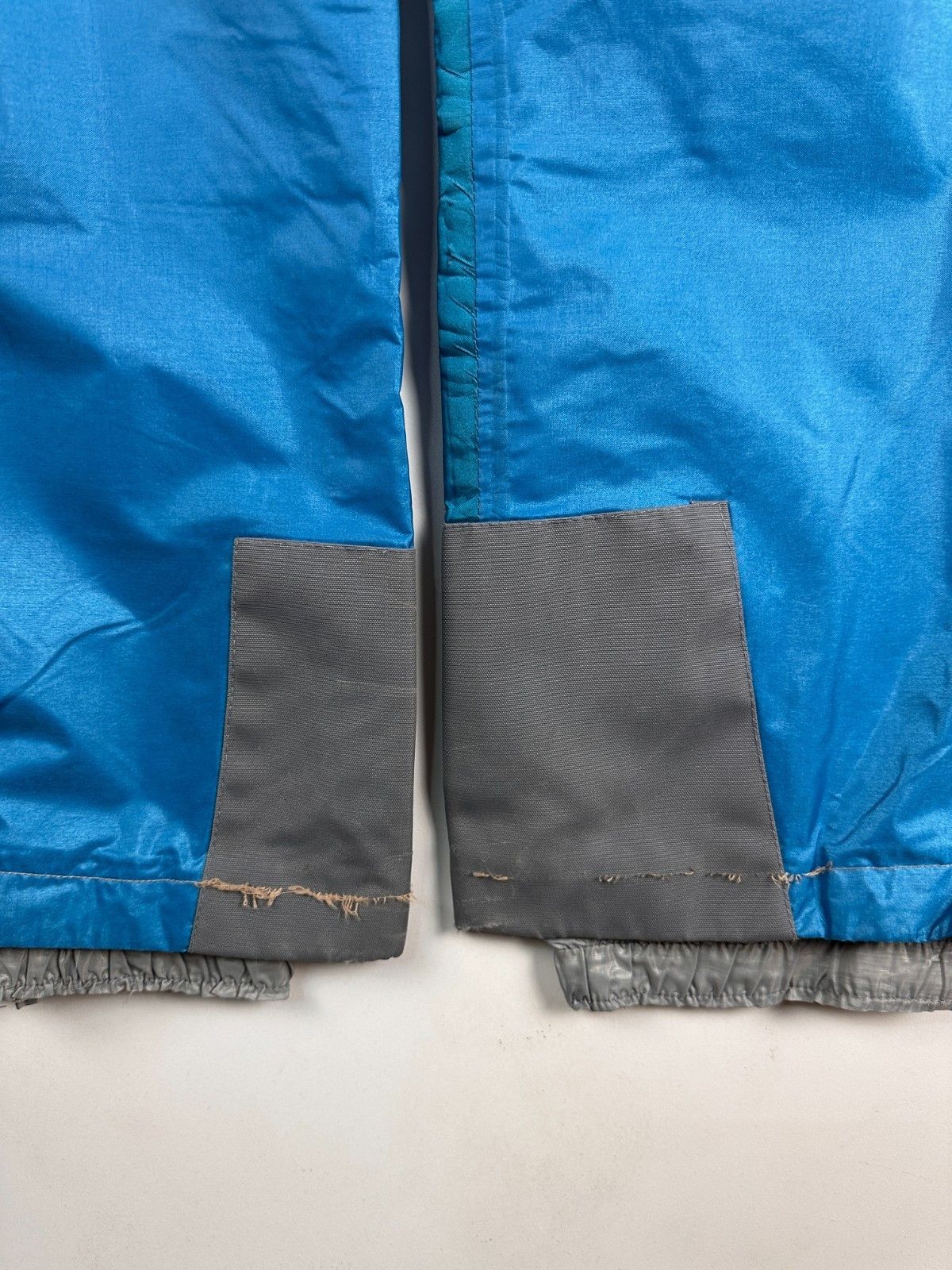 Berghaus Berghaus Vintage Ski Pant Waterproof Cycloni Isodry Size M Size US 34 / EU 50 - 5 Thumbnail