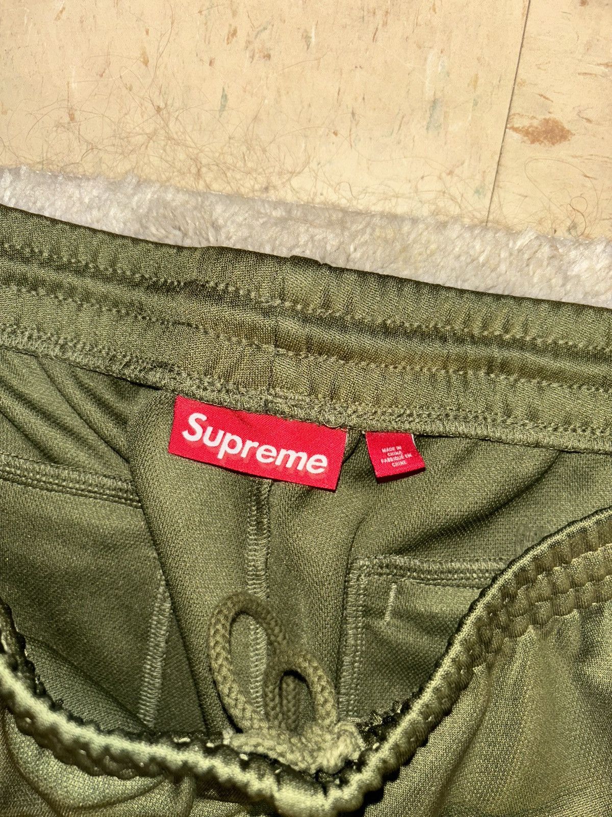 Supreme Supreme Tricot Track Pant 'Olive' - SS24P21 OLIVE Size US 30 / EU 46 - 6 Thumbnail