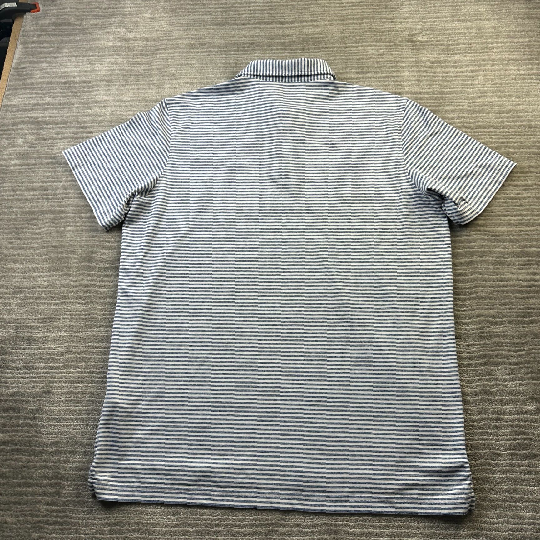 Vineyard Vines Vineyard Vines Polo Shirt Mens Large Blue Striped Performance Stretch Polo Shirt Regular Fit Short Sleeve Golf Preppy Logo Size US L / EU 52-54 / 3 - 2 Thumbnail