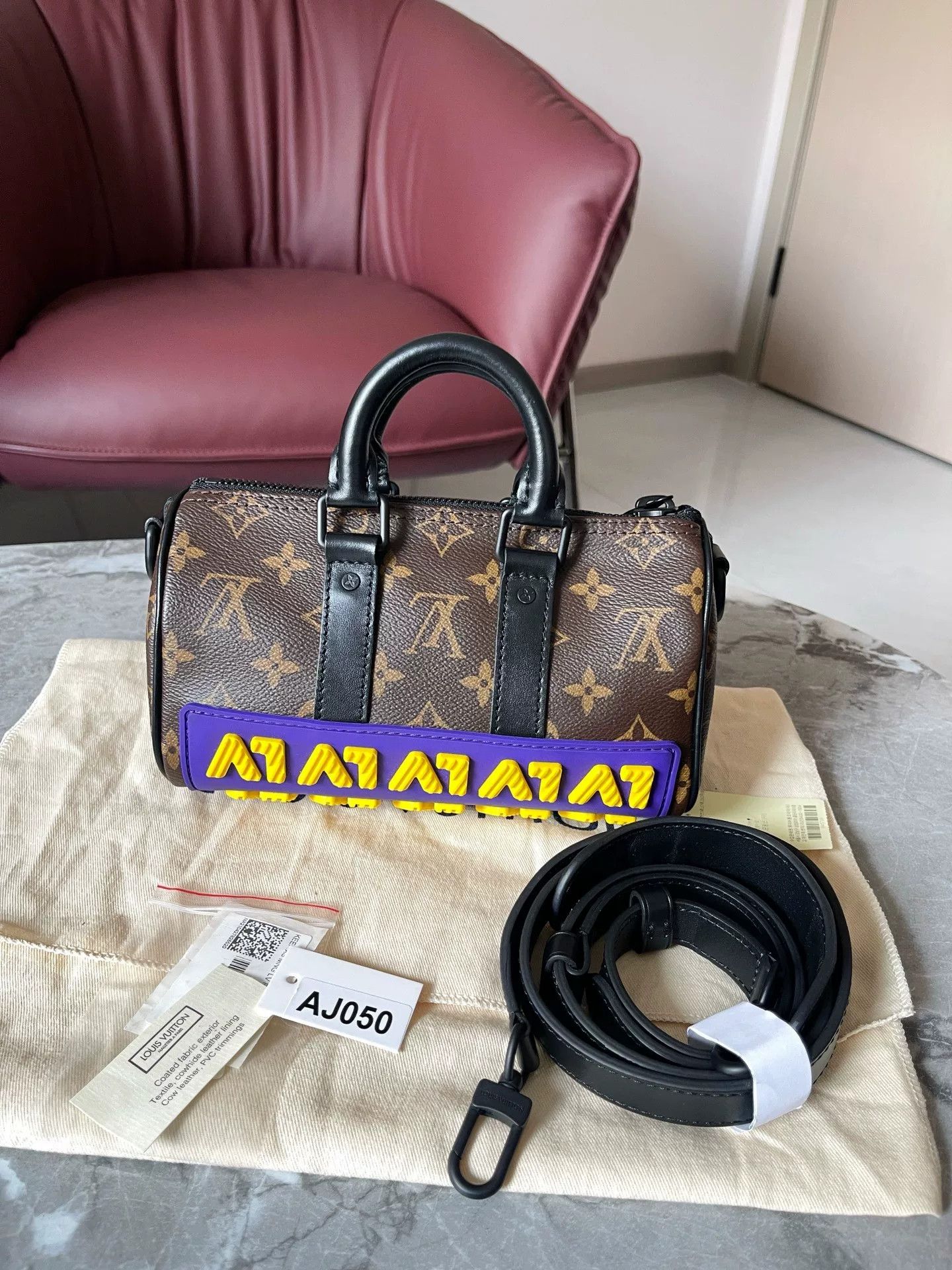 Louis Vuitton Pre-loved Bag Very good condition Size ONE SIZE - 1 Thumbnail