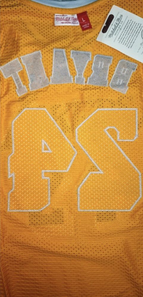 Mitchell & Ness Mitchell & Ness Authentic Kobe Bryant Lakers Jersey Size US L / EU 52-54 / 3 - 7 Thumbnail