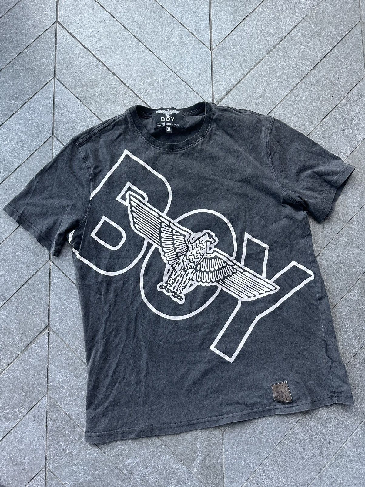 Boy London BOY London Vintage 76 T-Shirt Size US XL / EU 56 / 4 - 1 Thumbnail