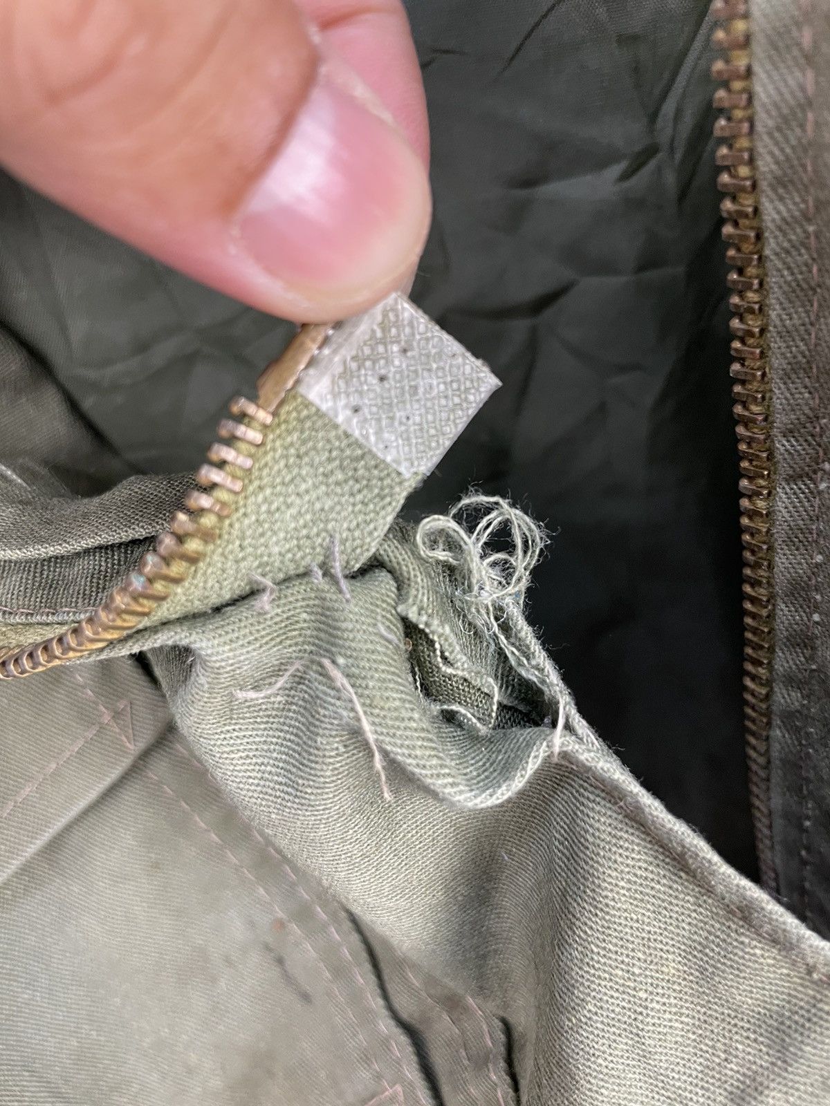 Vintage Vintage 60s Fiordaliso army jacket zip up Size US L / EU 52-54 / 3 - 12 Thumbnail
