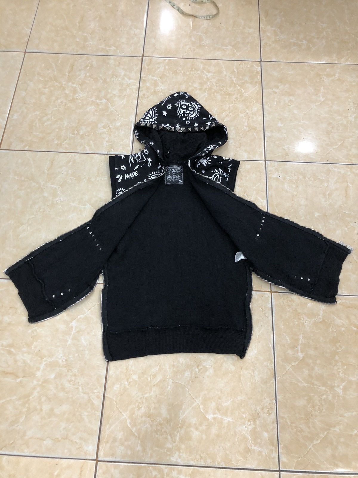 20471120 × Beauty Beast × Japanese Brand Major Made Studded Sleeveless Hooded Size US M / EU 48-50 / 2 - 7 Thumbnail