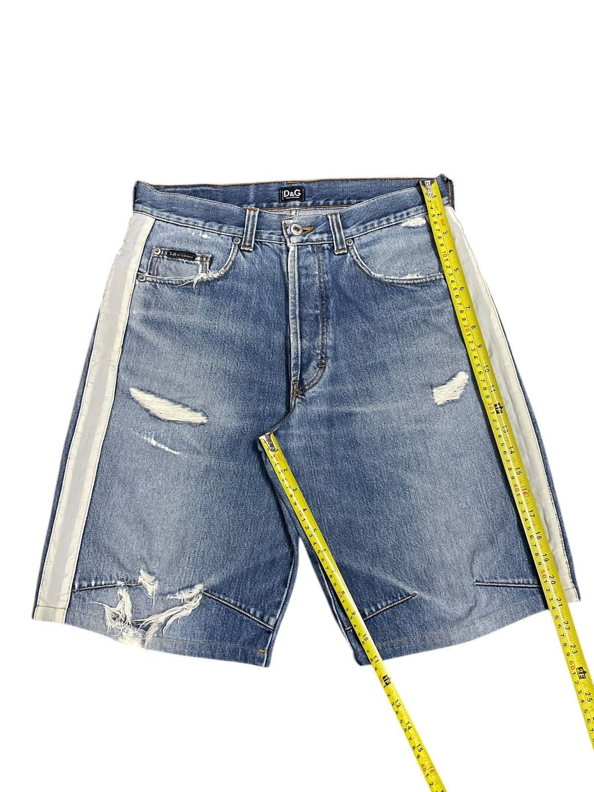 Dolce & Gabbana Vintage Y2K Dolce & Gabbana Distressed Side Tape Short Jeans Size US 32 / EU 48 - 19 Thumbnail