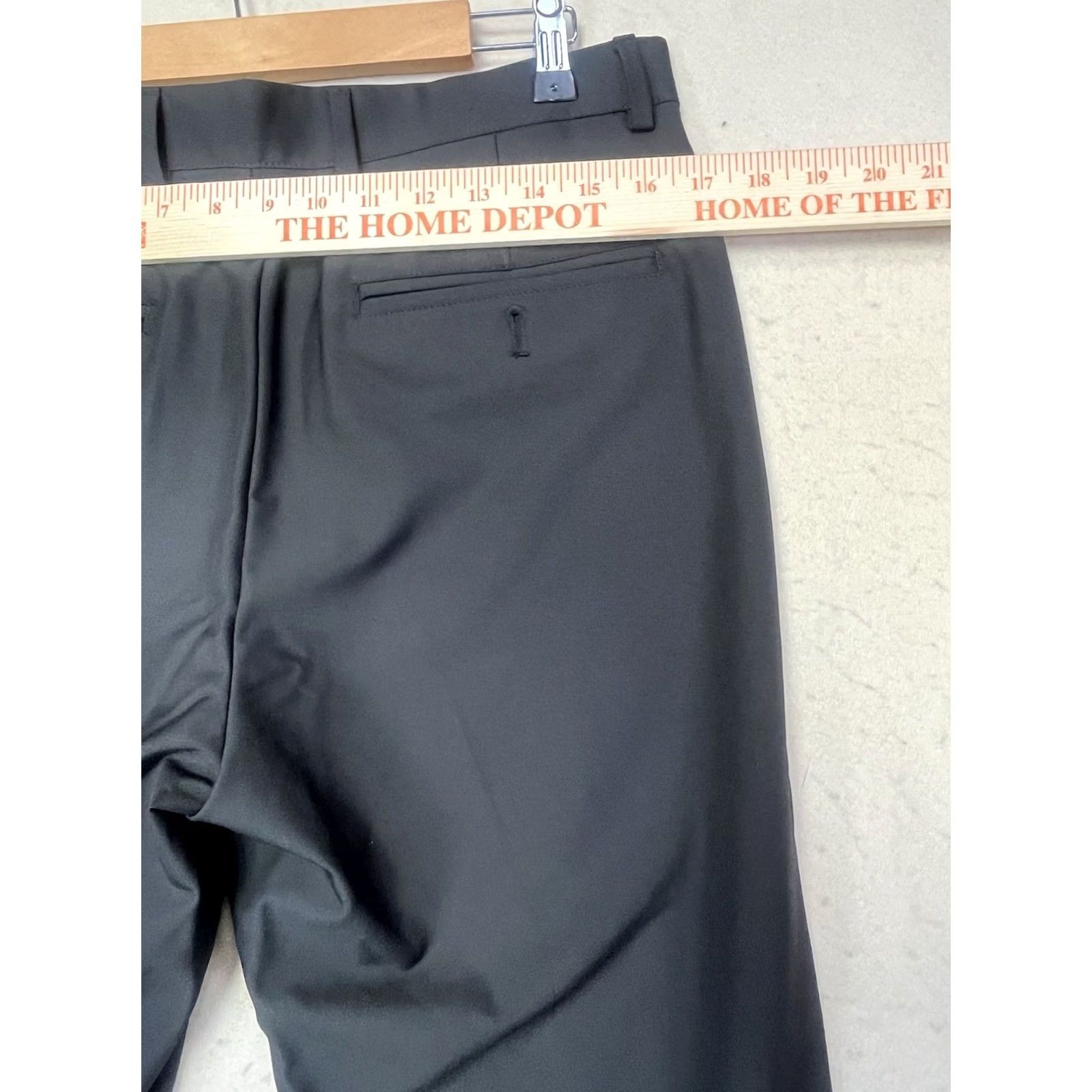 Vintage Greg Norman Men's Pants Classic Fit Black 32x29 Flat Front Stretch Pocket 2 Front Slit 2 Back Button Closure Casual Modern Style Size US 32 / EU 48 - 3 Thumbnail