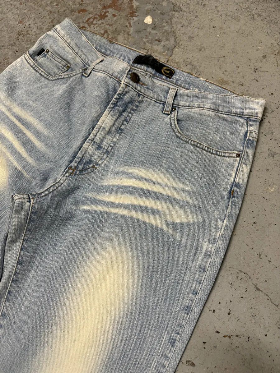 Just Cavalli 2000s Cavalli Blue White Faded Denim Jeans Size US 31 - 6 Thumbnail