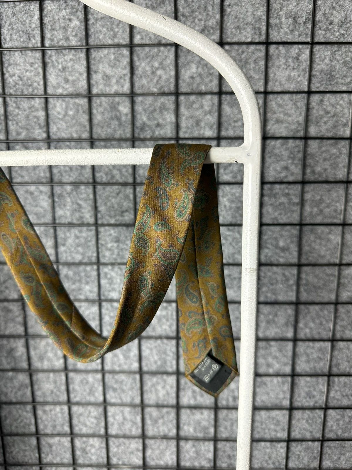 Ermenegildo Zegna Ermenegildo Zegna Vintage Paisley Pattern Silk Tie Size OS Size ONE SIZE - 3 Thumbnail