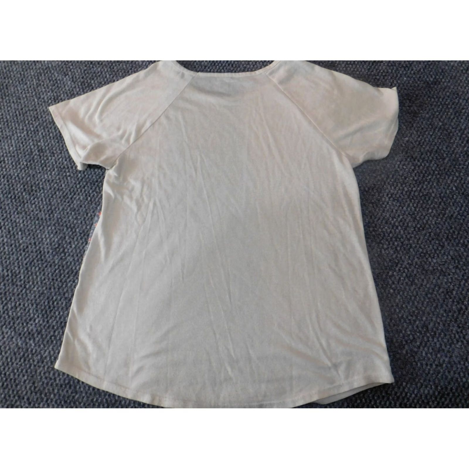 Lucky Brand Lucky Brand T-Shirt Womens Small Beige Crew Neck Short Sleeve Cotton Knit Casual Graphic Size S / US 4 / IT 40 - 6 Thumbnail