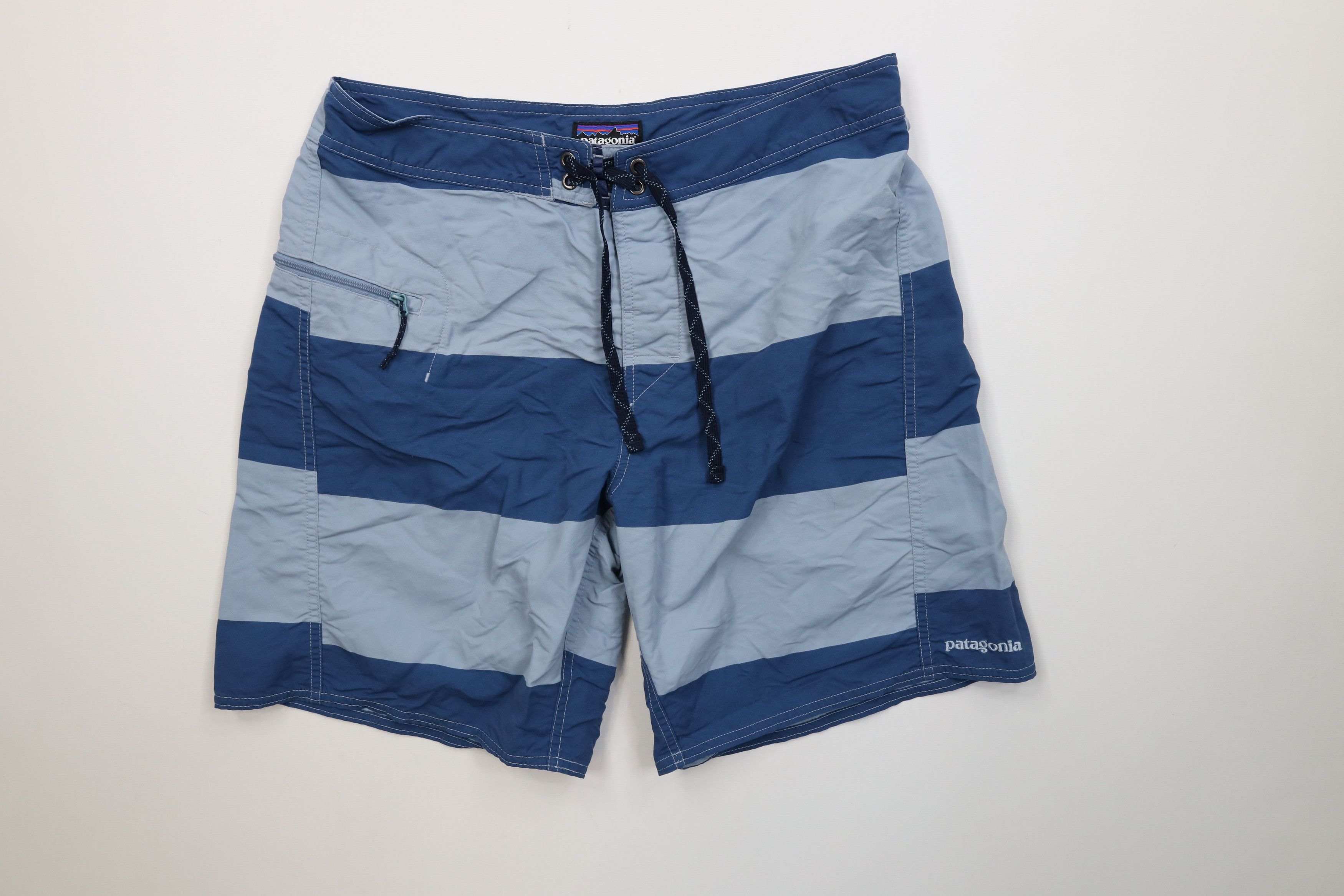 Patagonia Vintage Y2K Patagonia Minimalist Wavefarer Board Shorts Size US 32 / EU 48 - 1 Thumbnail