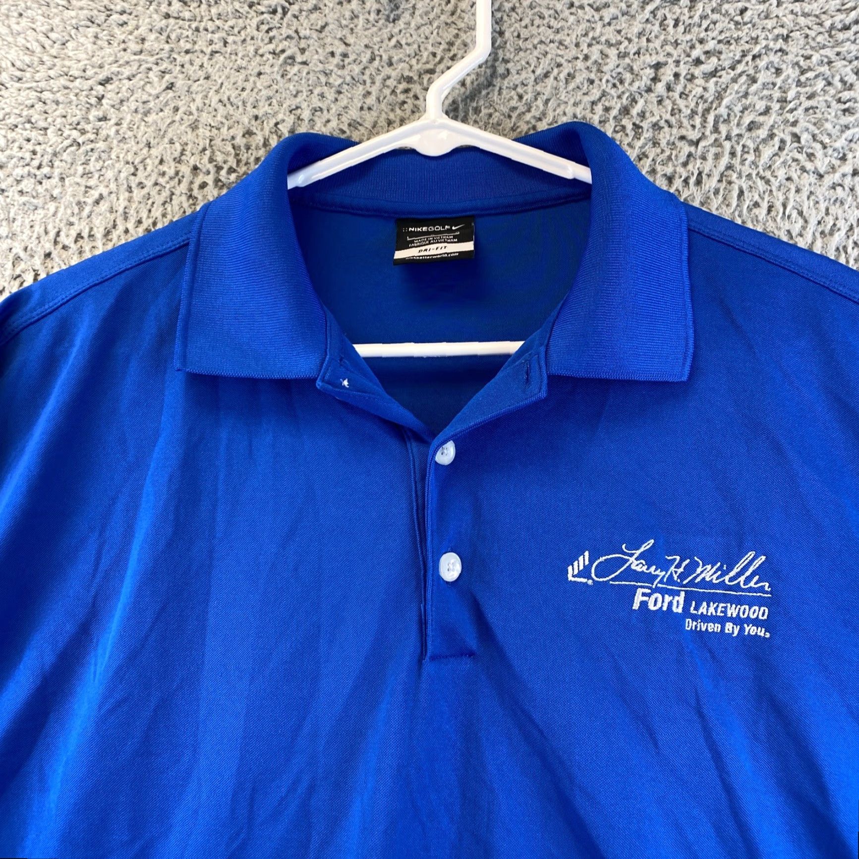 Nike Nike Dri-Fit Polo Shirt Nike Golf Men L Short Sleeve Performance Blue Logo Polo Shirt Mens Regular Size L Size US L / EU 52-54 / 3 - 3 Thumbnail