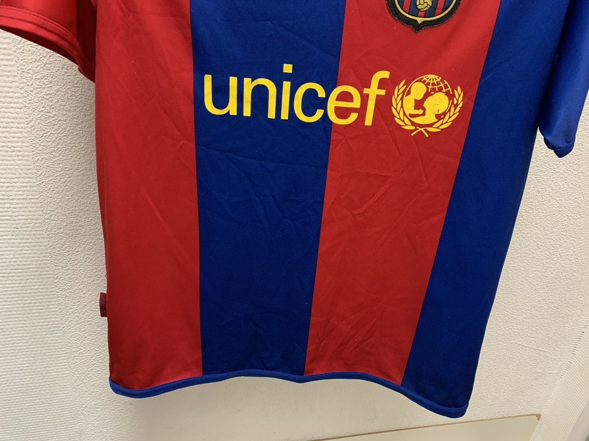 Other Henry 12 Barcelona soccer jersey L sz unicef Size US L / EU 52-54 / 3 - 4 Thumbnail