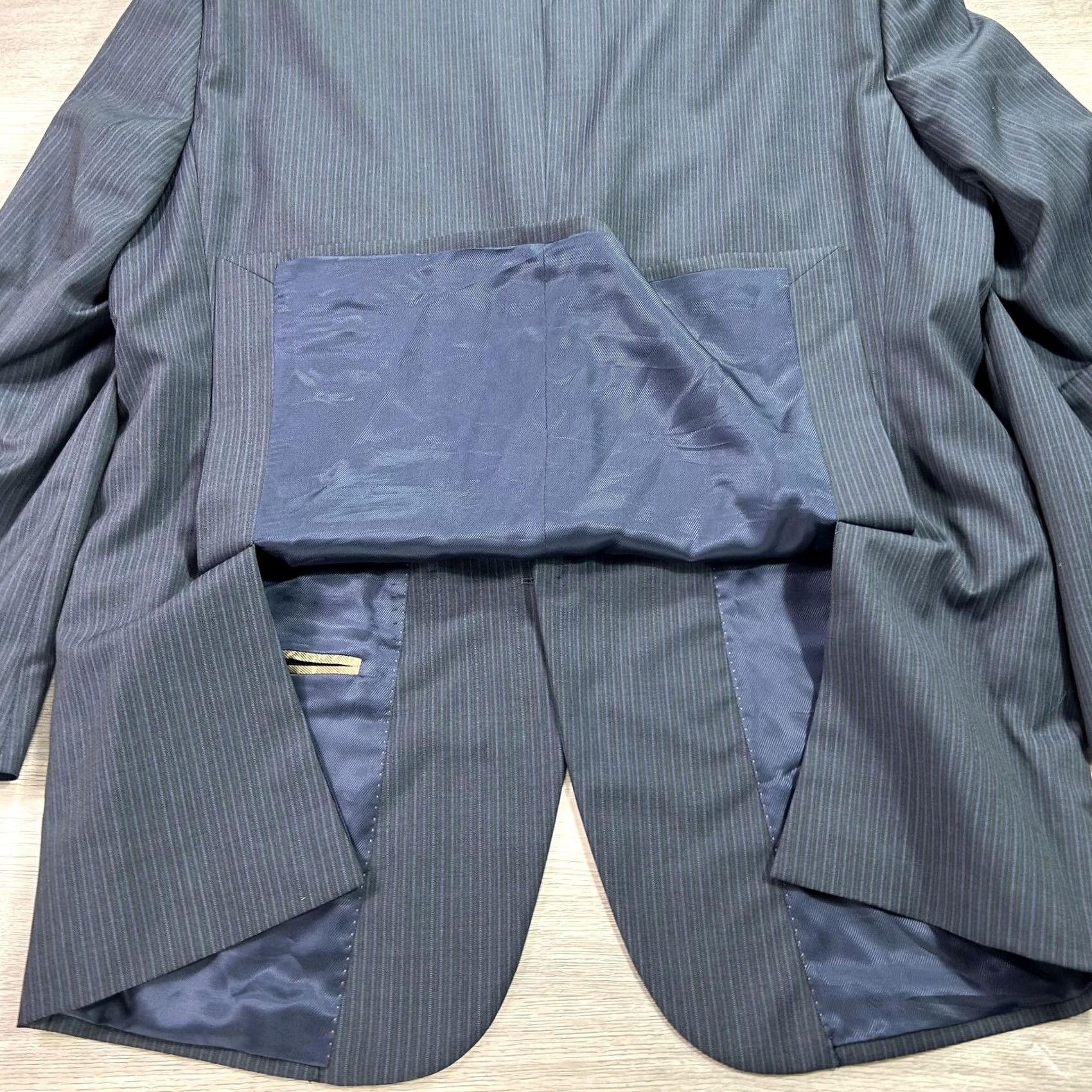 Pronto Uomo VINTAGE? No. Pronto Uomo Signature Blazer Mens 46R Navy Pinstripe Made in Italy Super 110s Size 46R - 5 Thumbnail