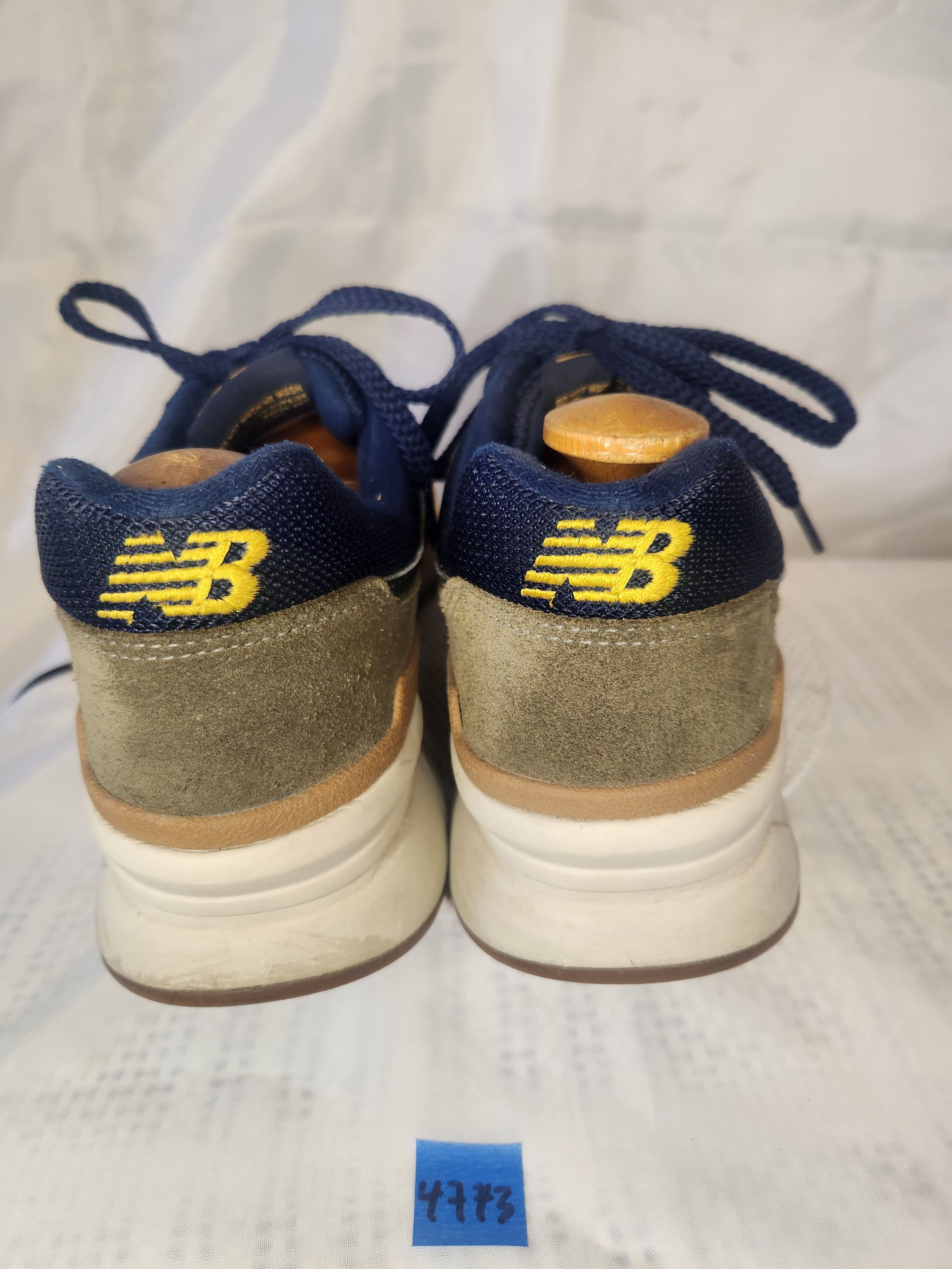 New Balance CM997HVN SPRUCE GOLD BODEGA Size US 11 / EU 44 - 5 Thumbnail