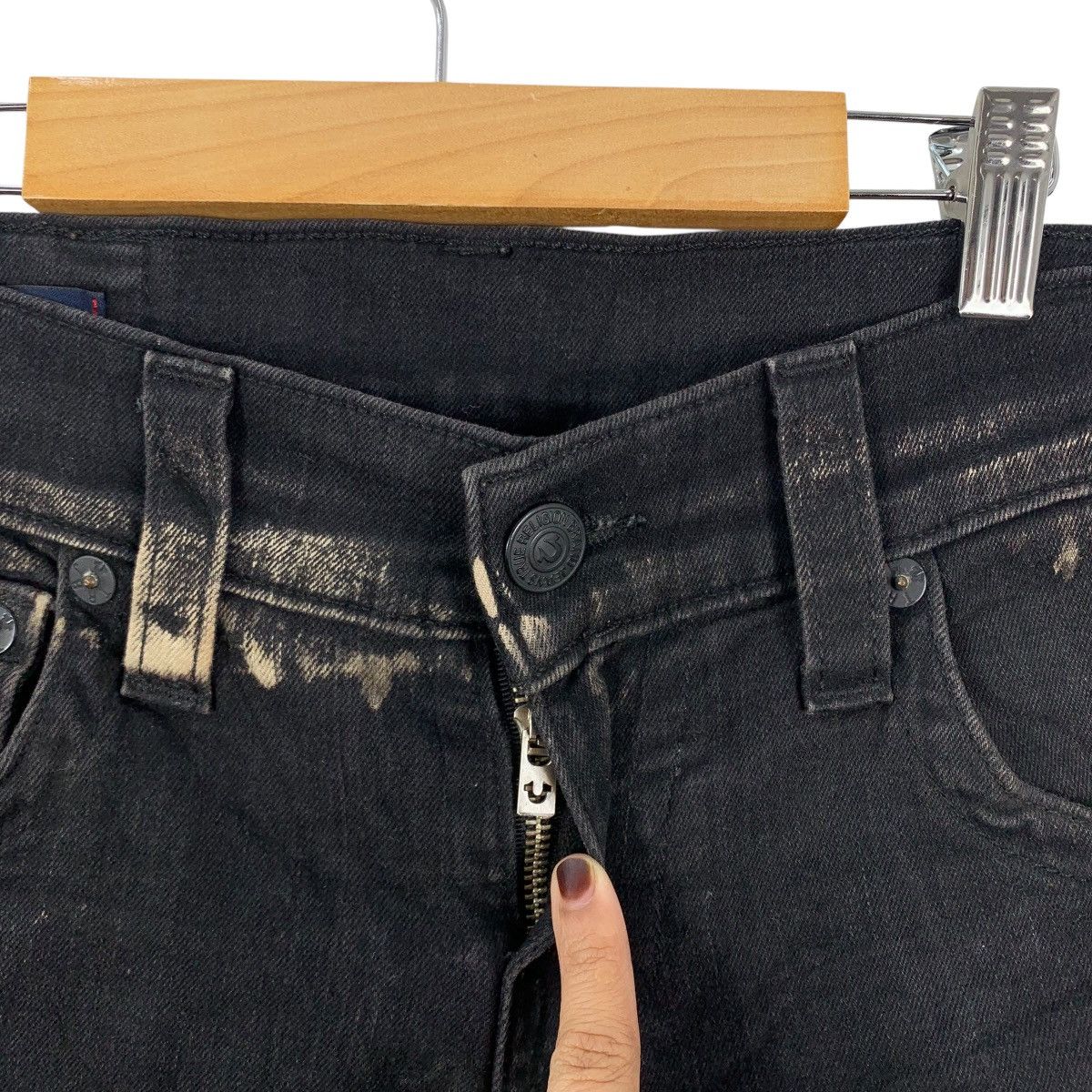 Japanese Brand TRUE RELIGION Japanese Made in USA Denim Jeans Short Pants Size US 28 / EU 44 - 5 Thumbnail