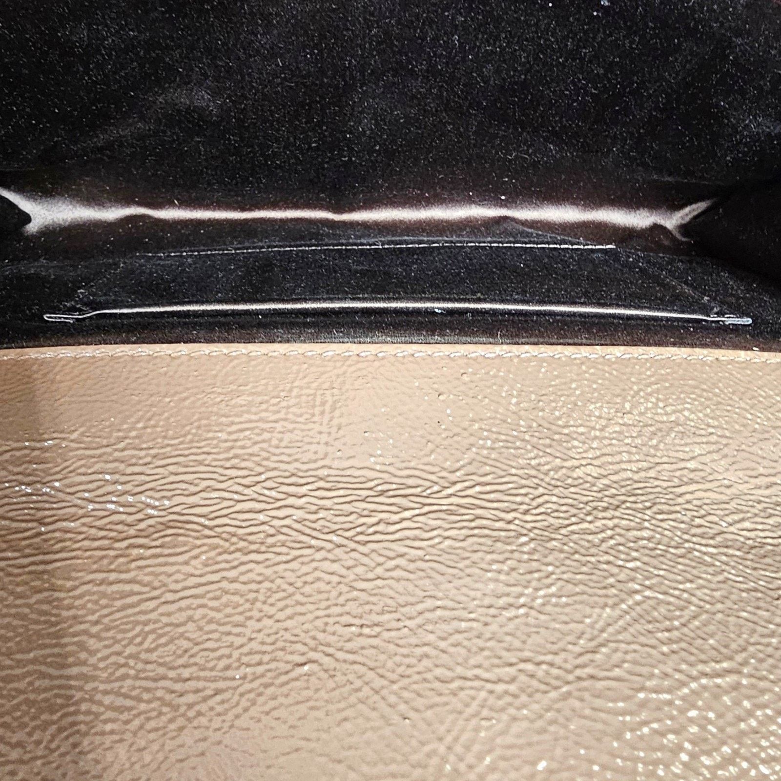 Yves Saint Laurent YSL Monogram Large Belle De Jour Clutch Brown Patent Leather Size ONE SIZE - 6 Thumbnail