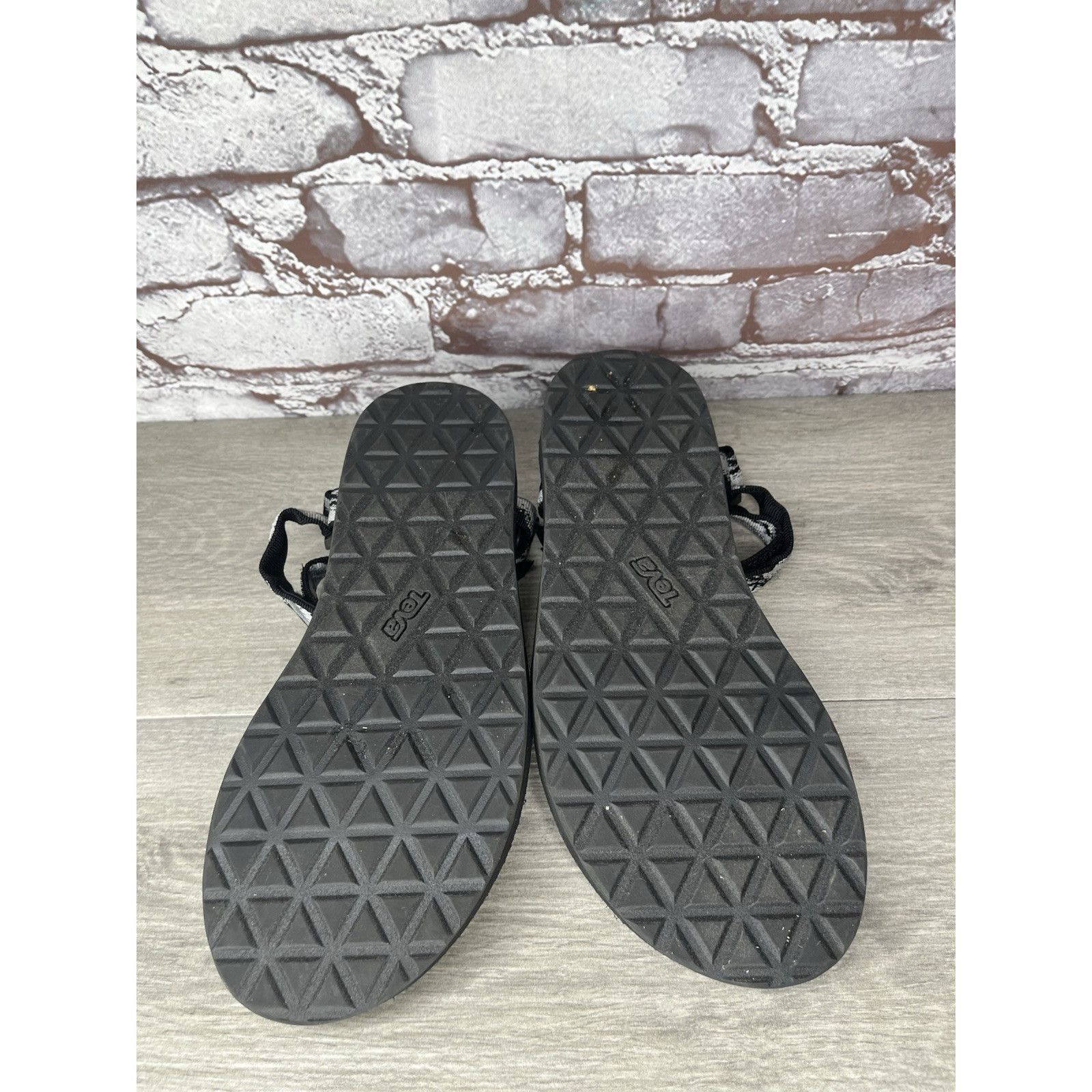 Teva Teva Original Universal Black Gray Back Strap Nylon Sandals Size US 9 / IT 39 - 19 Thumbnail